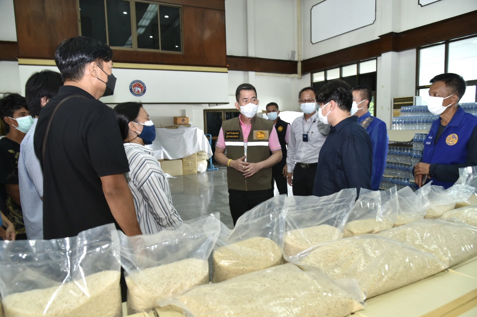 พช.แปดริ้วรวมใจ ร่วมต้านภัยโควิด-19