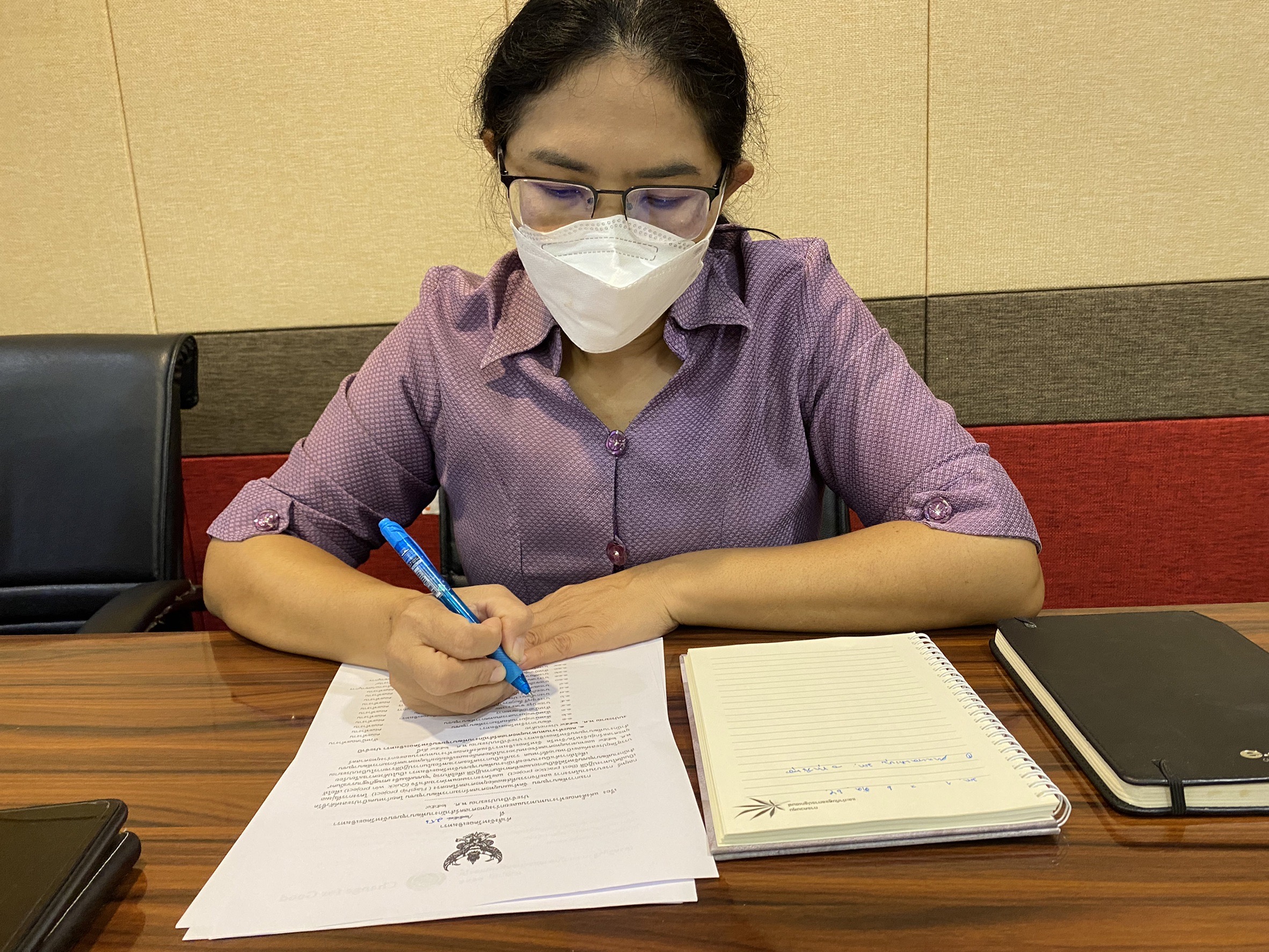 พัฒนาชุมชนจังหวัดฉะเชิงเทรา ร่วมประชุมมอบนโยบายและชี้แจงข้อราชการสำคัญผ่านระบบวีดิทัศน์ทางไกล (VCS)