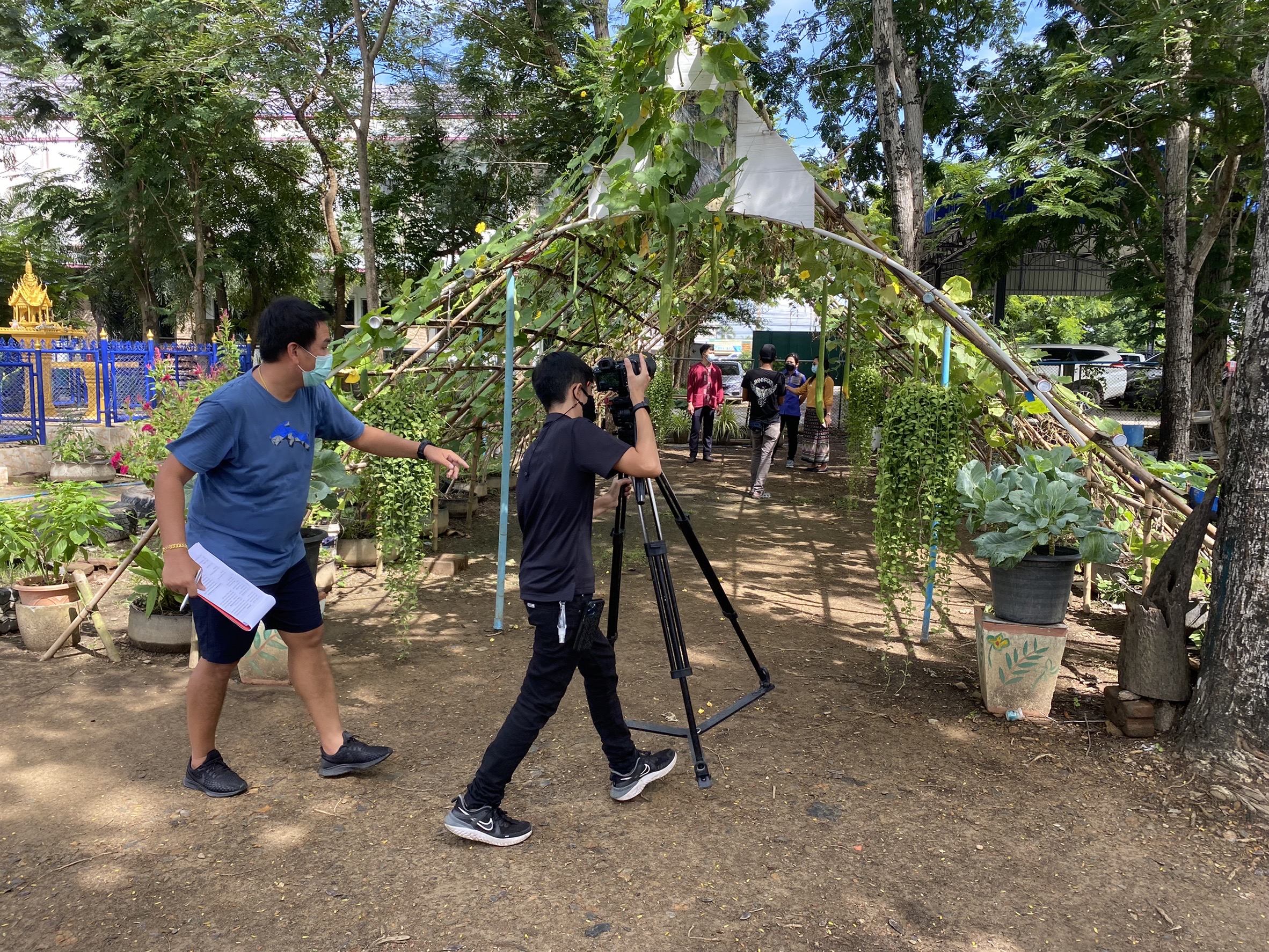 ??พัฒนาชุมชนจังหวัดฉะเชิงเทรา ถ่ายทำวีดิทัศน์ โครงการเสริมสร้างภาพลักษณ์กรมการพัฒนาชุมชนและผู้นำการเปลี่ยนแปลง