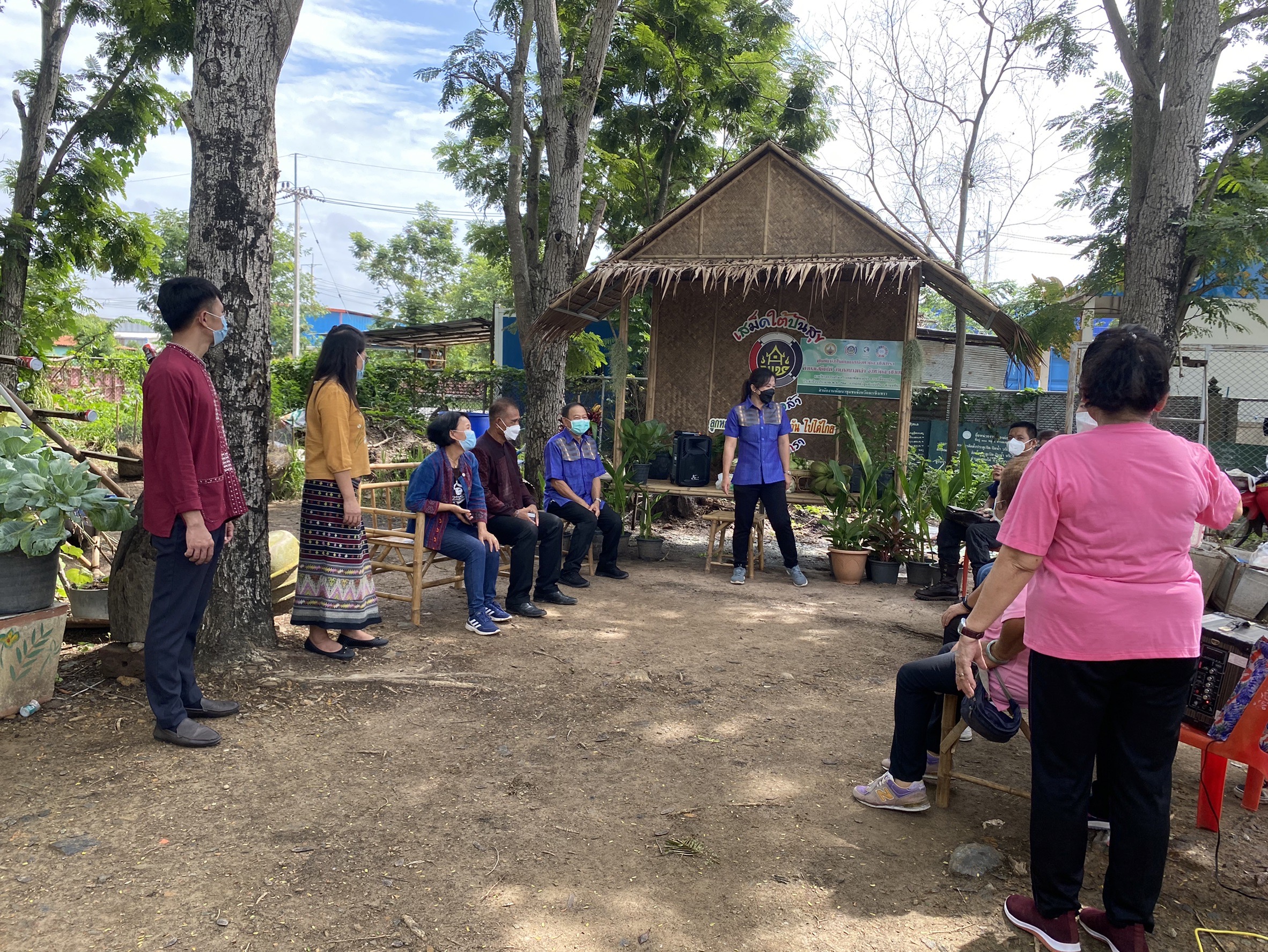 ??พัฒนาชุมชนจังหวัดฉะเชิงเทรา ถ่ายทำวีดิทัศน์ โครงการเสริมสร้างภาพลักษณ์กรมการพัฒนาชุมชนและผู้นำการเปลี่ยนแปลง