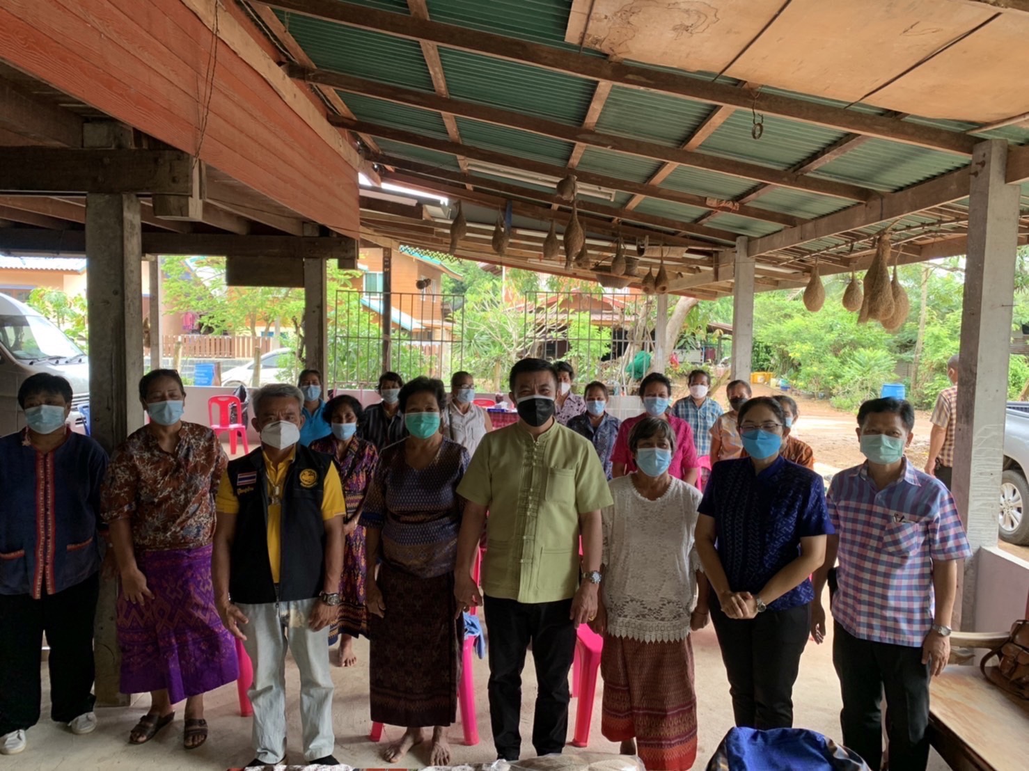 ??พัฒนาชุมชนจังหวัดฉะเชิงเทรา เร่งแก้ไขปัญหาความเดือดร้อนของประชาชน ด้วยการพัฒนาอาชีพผ้าทอและการแปรรูปผลิตภัณฑ์ผ้าประจำจังหวัด