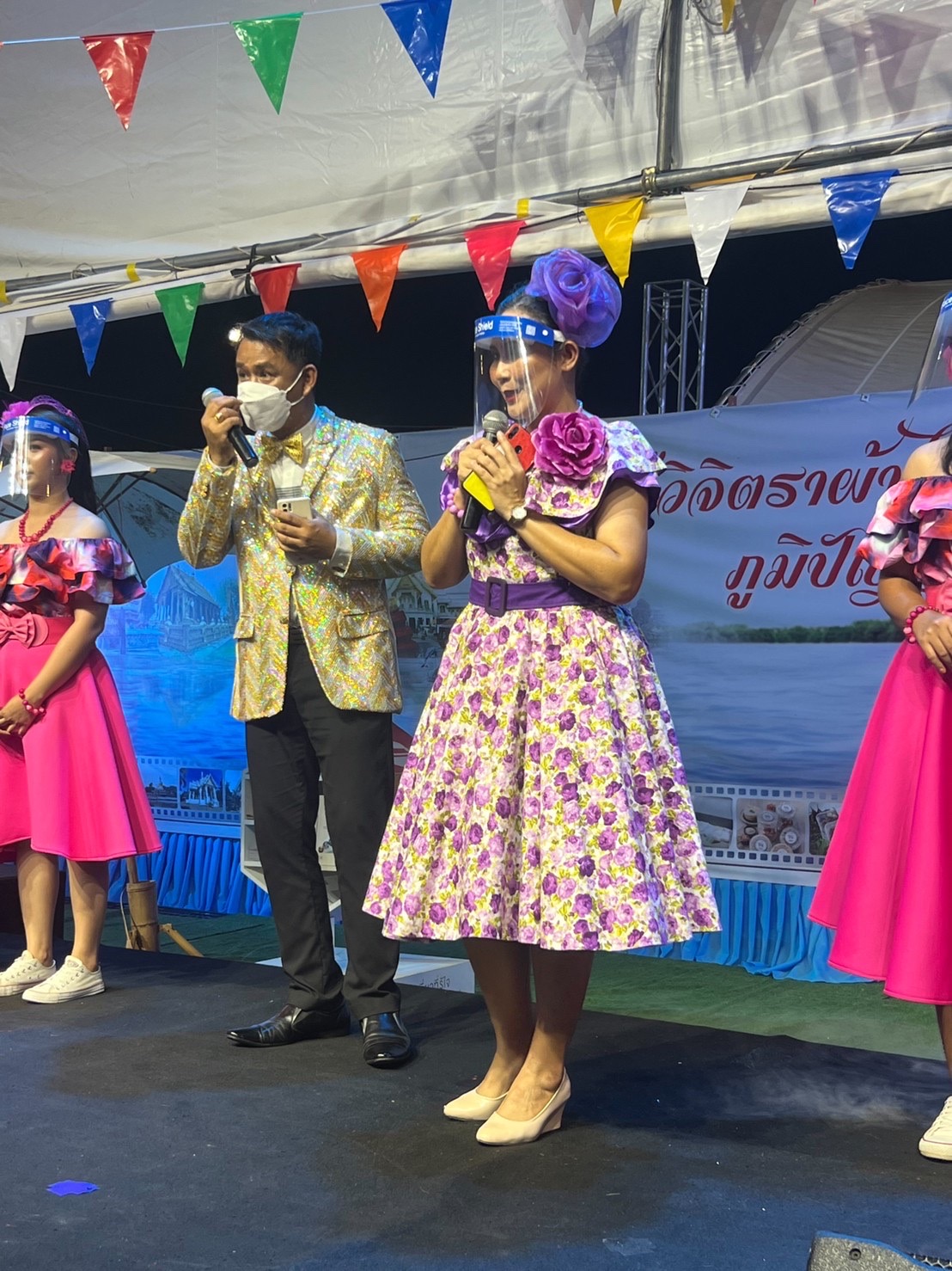 ฉะเชิงเทรา ส่งเสริมและรณรงค์การสวมใส่ผ้าไทย “ผ้าไทย ใส่ให้สนุก” ??