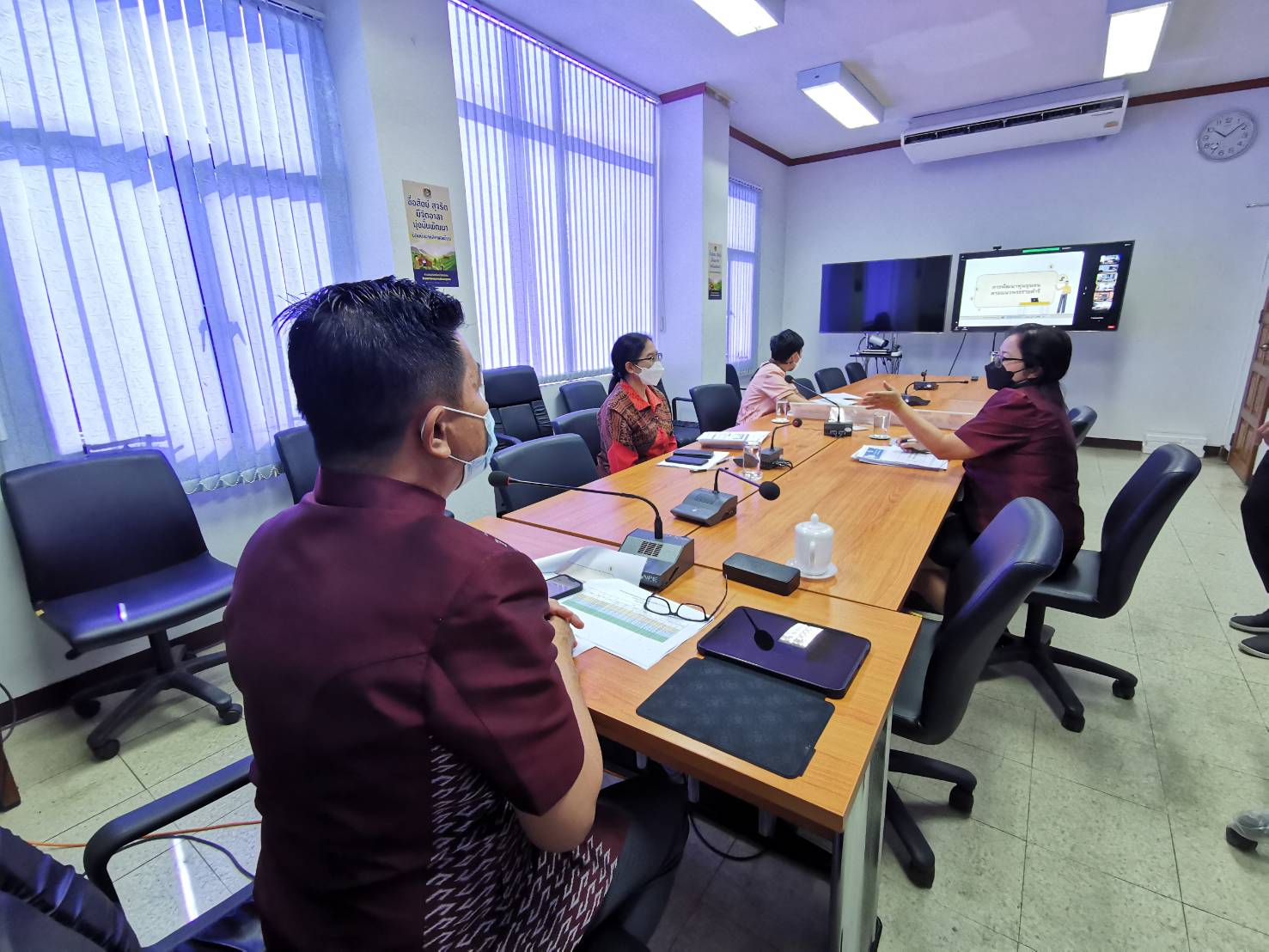 ??‍???พช.ฉะเชิงเทรา ร่วมประชุมโครงการ 9 : 10 ปฏิบัติบูชา “สืบสาน รักษา ต่อยอด” เพื่อพัฒนาชุมชน ประจำปี 2565