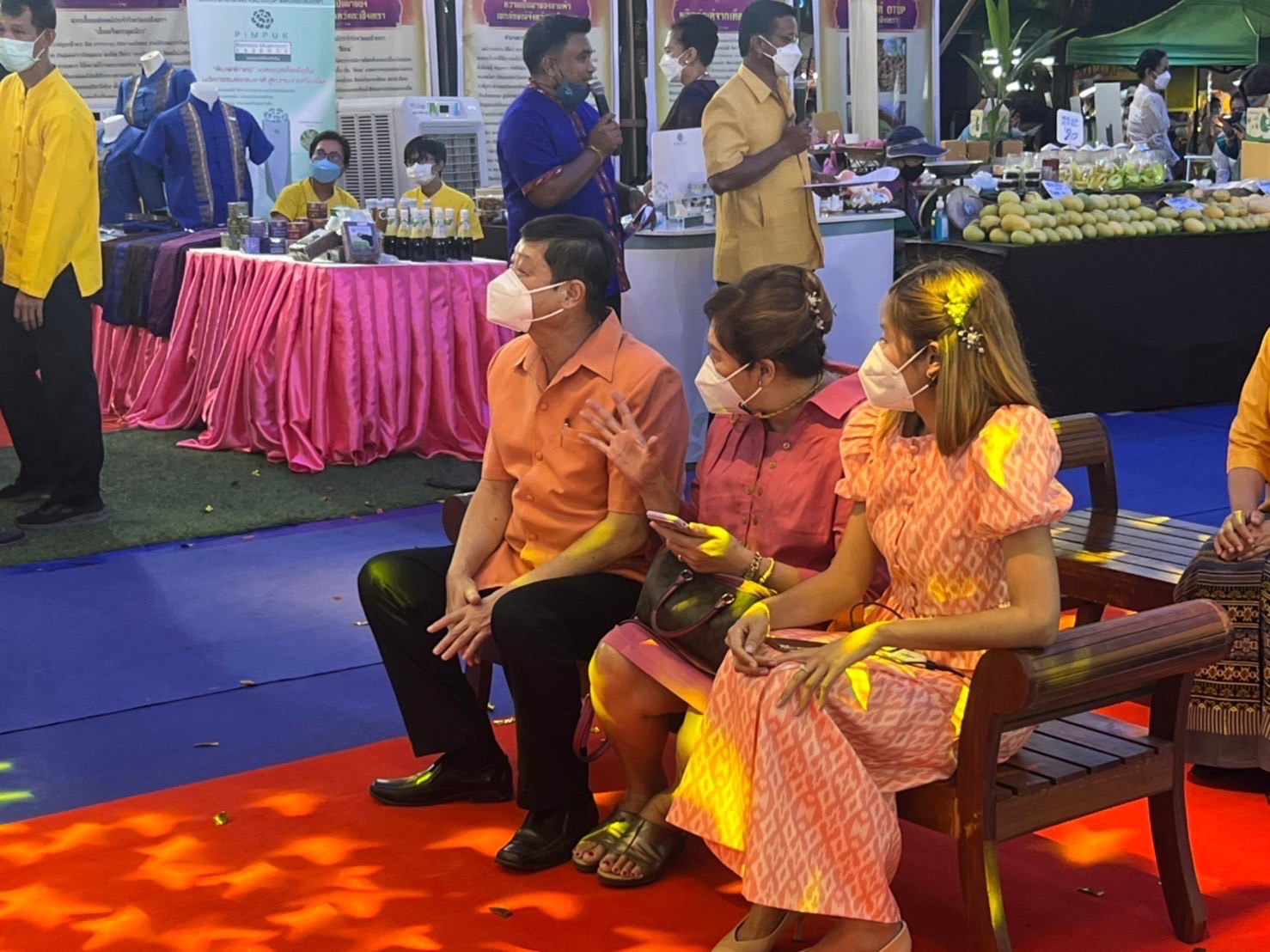 ฉะเชิงเทรา ส่งเสริมและรณรงค์การสวมใส่ผ้าไทย “ผ้าไทย ใส่ให้สนุก” ??