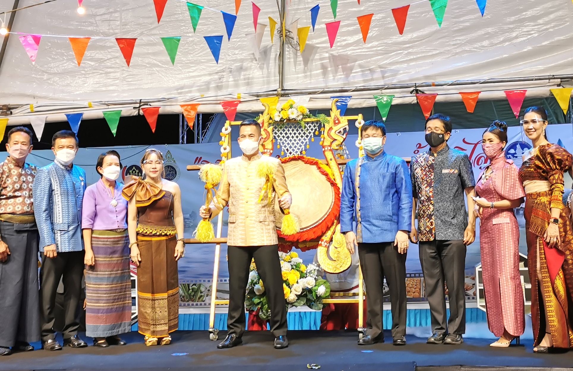 “ฉะเชิงเทรา ร่วมส่งเสริม และรณรงค์การสวมใส่ผ้าไทย ?“ผ้าไทย ใส่ให้สนุก”