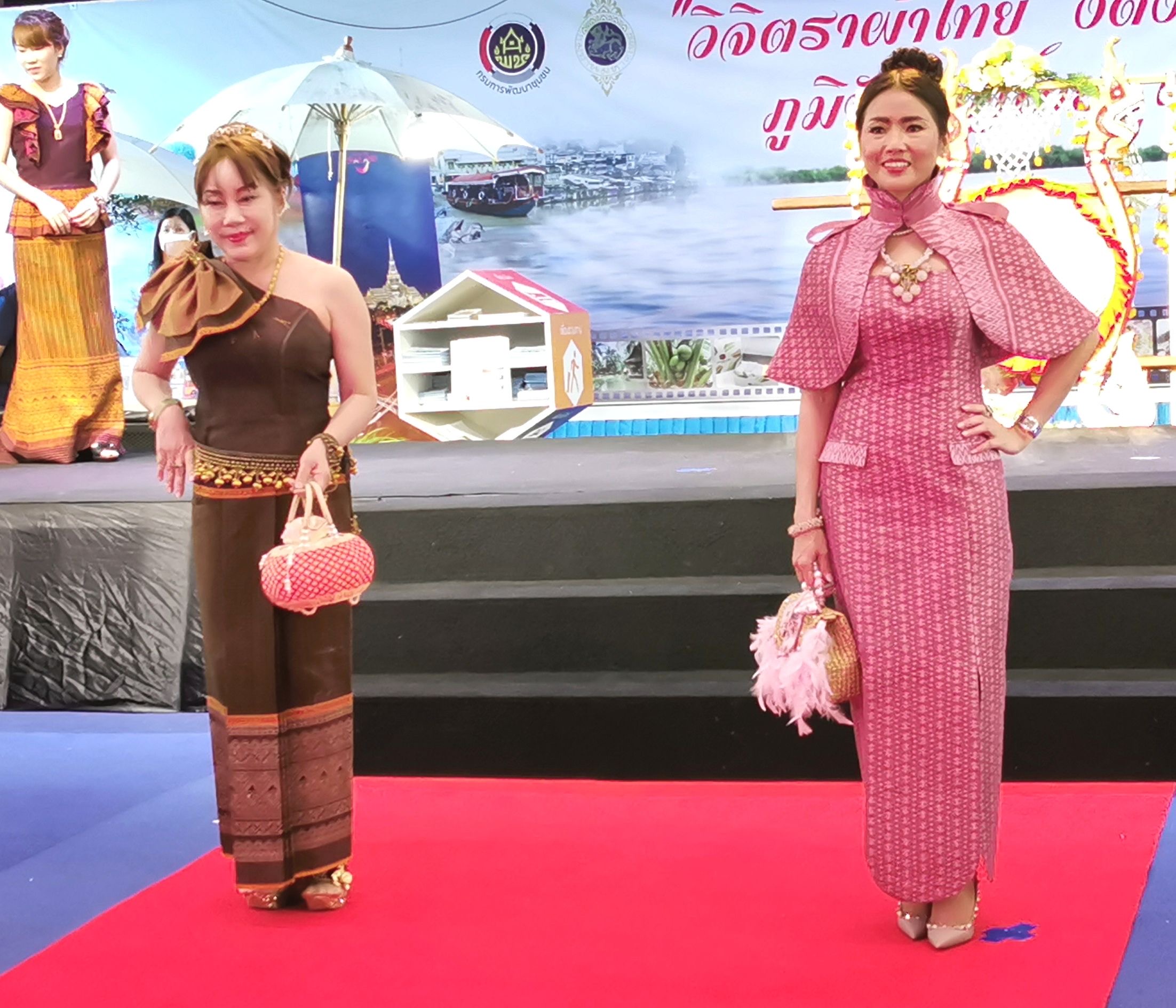 “ฉะเชิงเทรา ร่วมส่งเสริม และรณรงค์การสวมใส่ผ้าไทย ?“ผ้าไทย ใส่ให้สนุก”