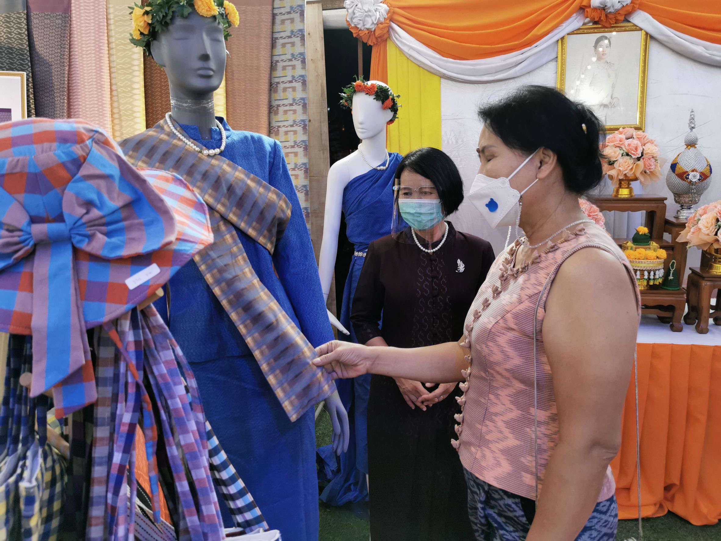 “ฉะเชิงเทรา ร่วมส่งเสริม และรณรงค์การสวมใส่ผ้าไทย ?“ผ้าไทย ใส่ให้สนุก”