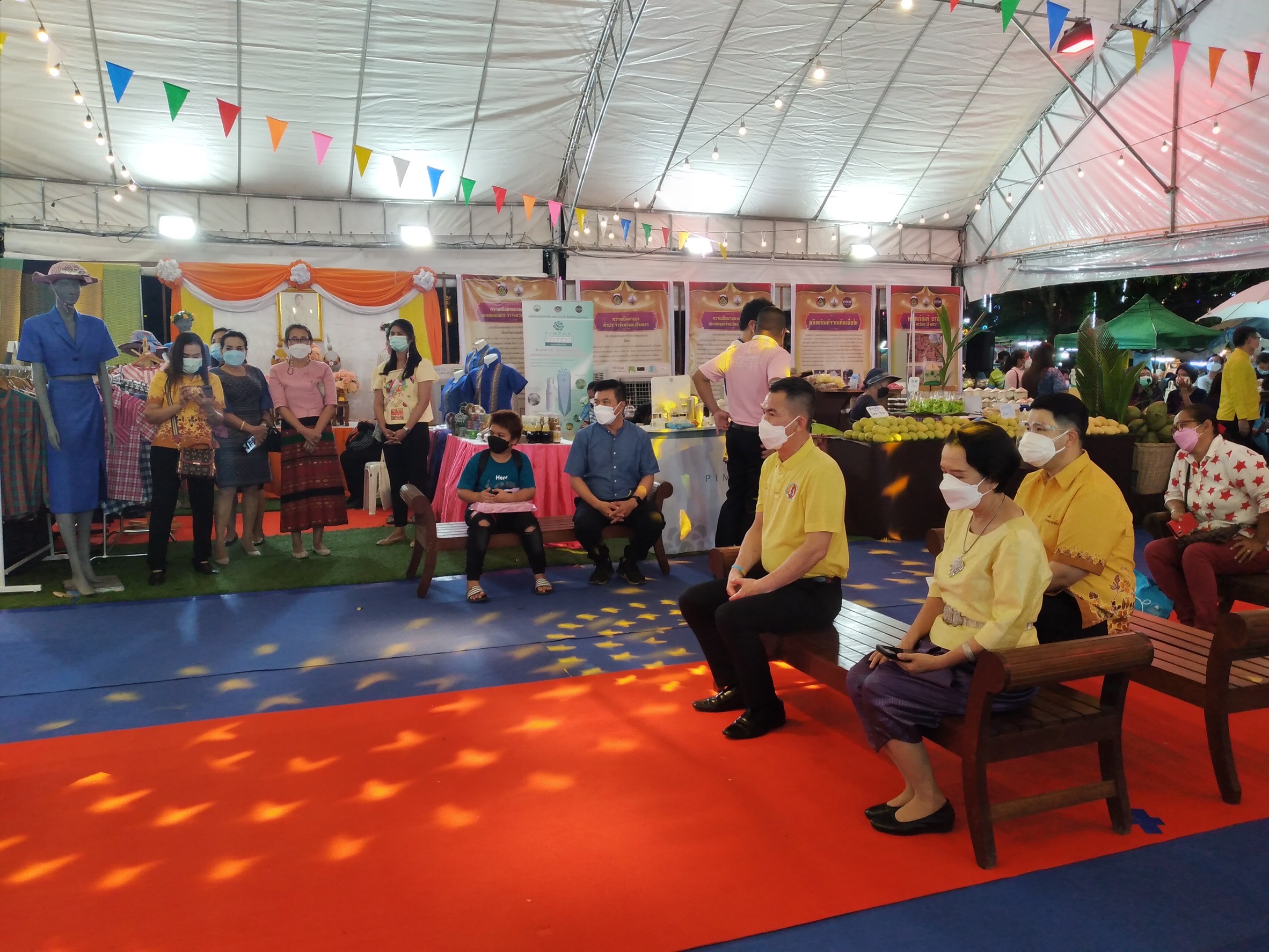 ฉะเชิงเทรา ส่งเสริมและรณรงค์การสวมใส่ผ้าไทย “ผ้าไทย ใส่ให้สนุก” ??