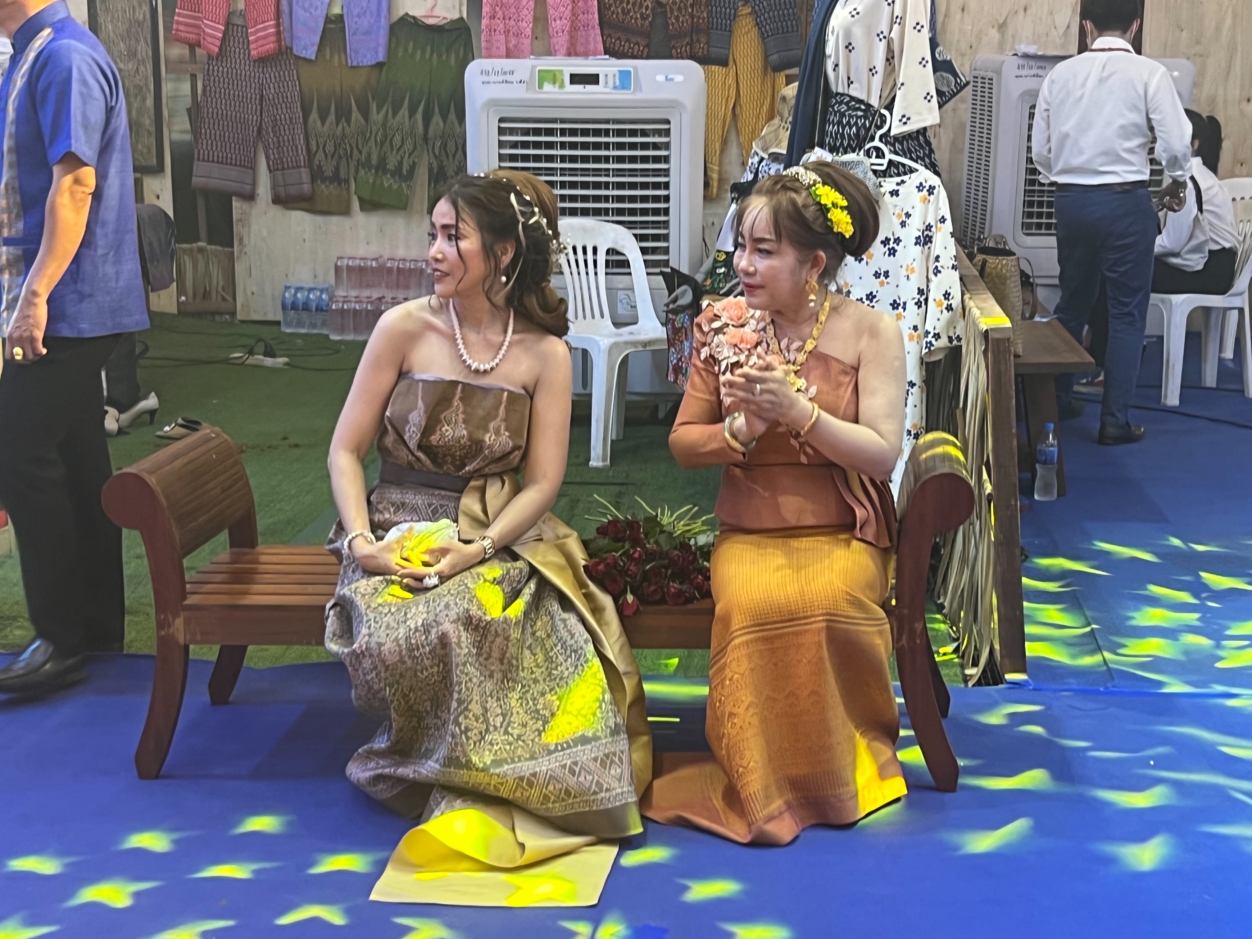 ฉะเชิงเทรา ส่งเสริมและรณรงค์การสวมใส่ผ้าไทย “ผ้าไทย ใส่ให้สนุก” ??