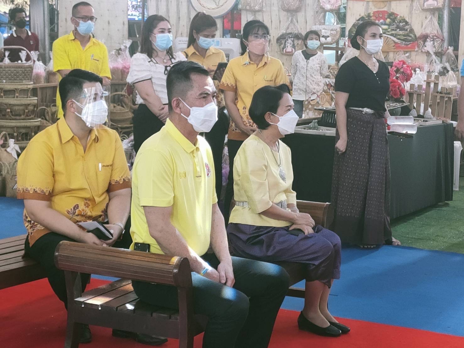 ฉะเชิงเทรา ส่งเสริมและรณรงค์การสวมใส่ผ้าไทย “ผ้าไทย ใส่ให้สนุก” ??