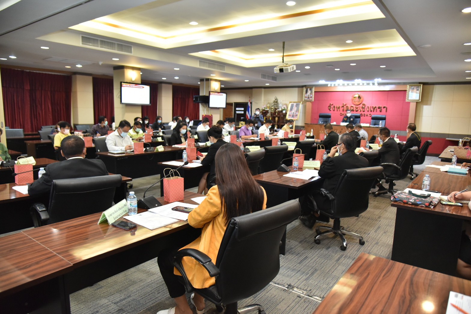 ???‍?พช.ฉะเชิงเทรา ร่วมประชุมคณะกรรมการบริหารงานจังหวัดแบบบูรณาการ (ก.บ.จ.) จังหวัดฉะเชิงเทรา ครั้งที่ 4 /2564