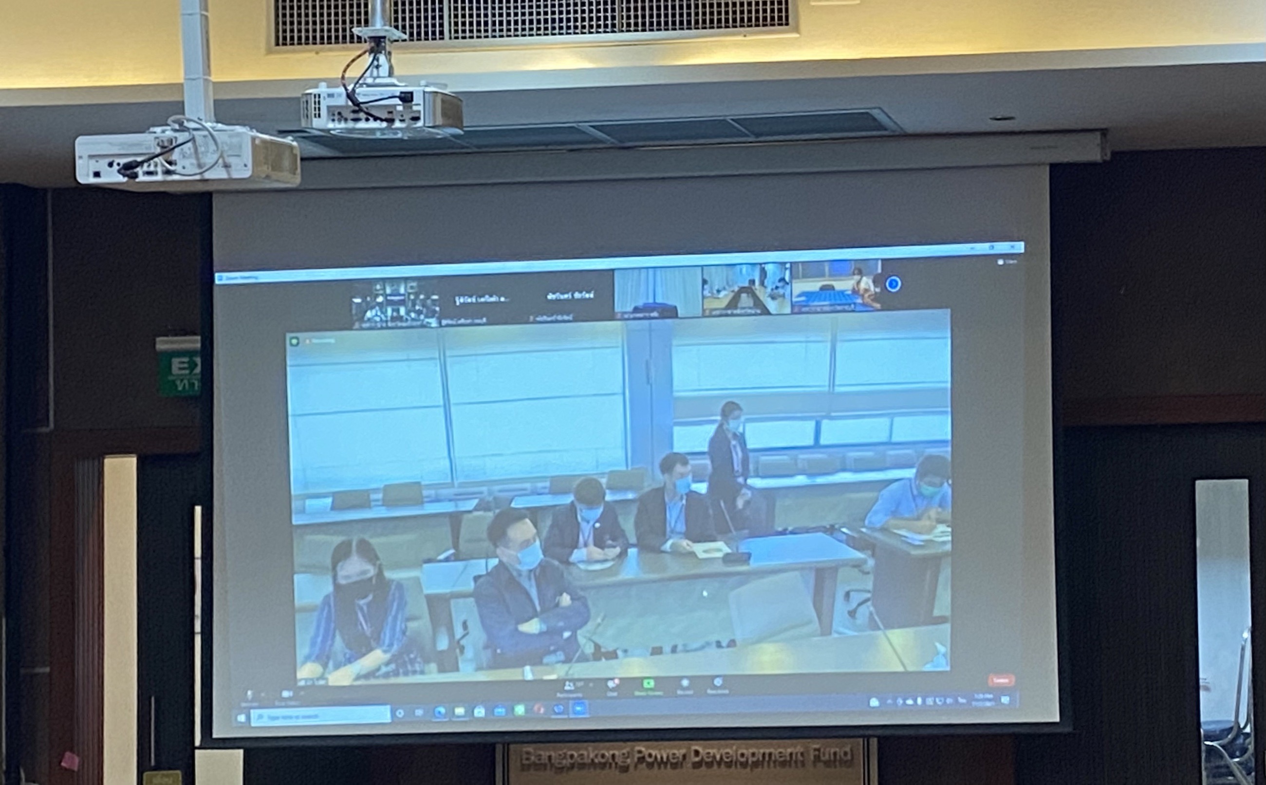 พช.ฉะเชิงเทรา ร่วมประชุมงานกาชาดออนไลน์ (Zoom Meeting) ประจำปี พ.ศ. 2564