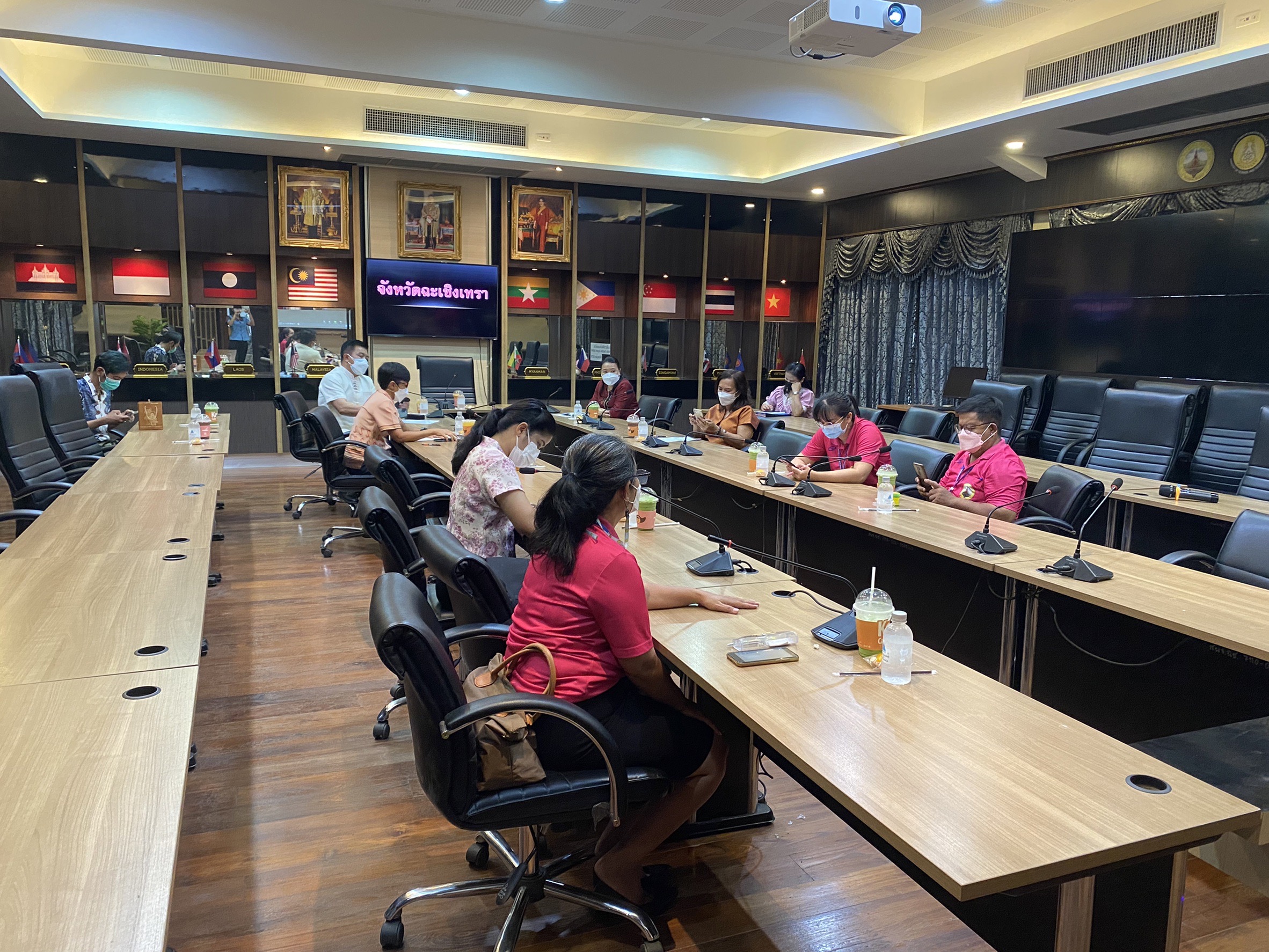 พช.ฉะเชิงเทรา ร่วมประชุมงานกาชาดออนไลน์ (Zoom Meeting) ประจำปี พ.ศ. 2564