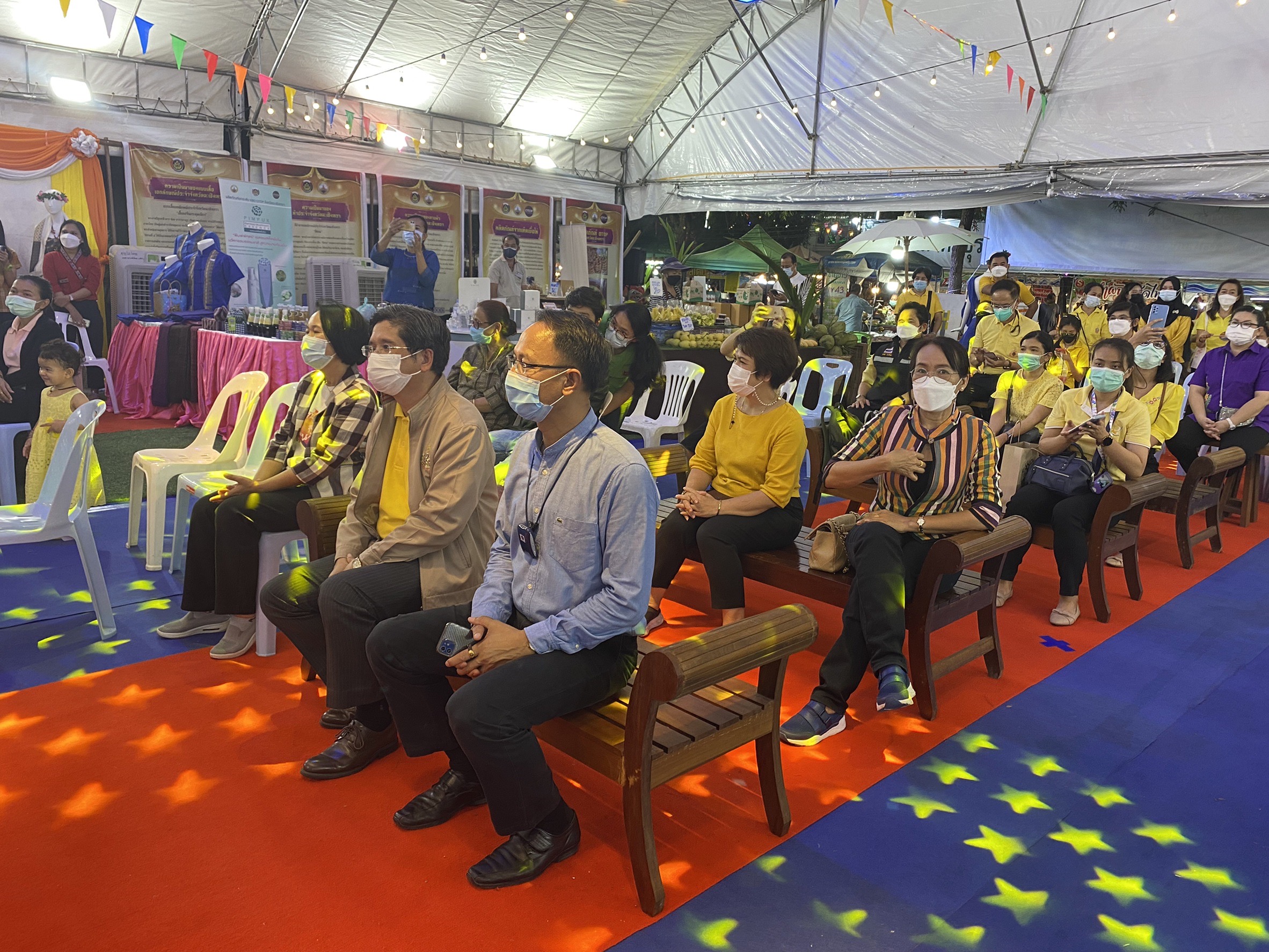 ฉะเชิงเทรา ส่งเสริมและรณรงค์การสวมใส่ผ้าไทย “ผ้าไทย ใส่ให้สนุก” ??