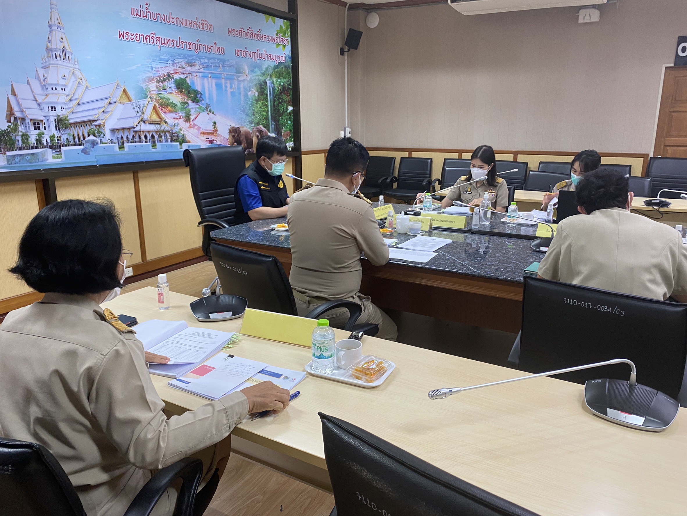 ????พช.ฉะเชิงเทรา ประชุมคณะอนุกรรมการบริหารกองทุนพัฒนาบทบาทสตรีจังหวัดฉะเชิงเทรา ครั้งที่ 10/2564