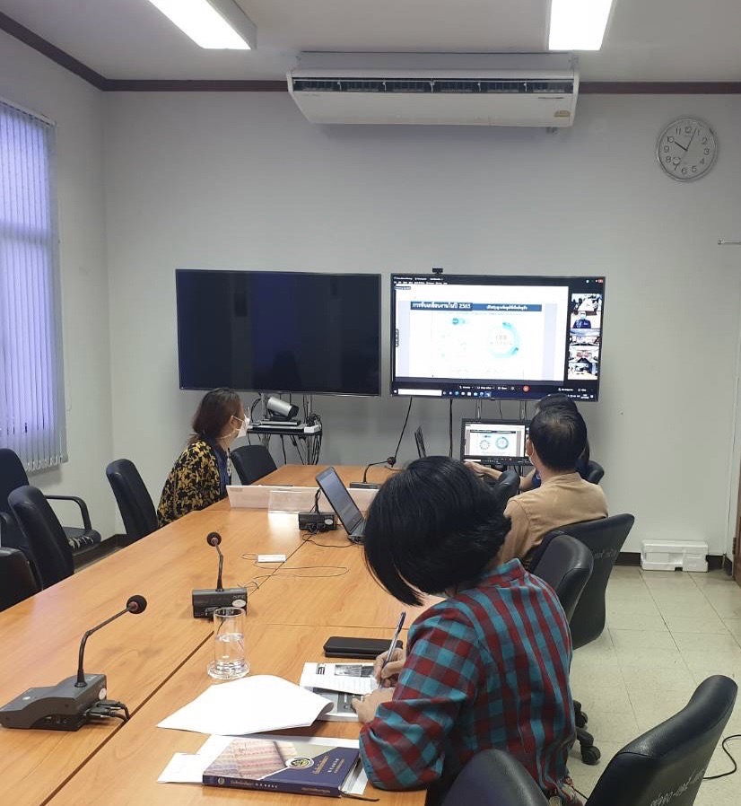 ???พช.ฉะเชิงเทรา ร่วมประชุมเตรียมความพร้อมการขับเคลื่อนงานตามภารกิจของศูนย์สารสนเทศ เพื่อการพัฒนาชุมชน ประจำปี 2565 ผ่านระบบออนไลน์ WebEx  และระบบ TV พช.