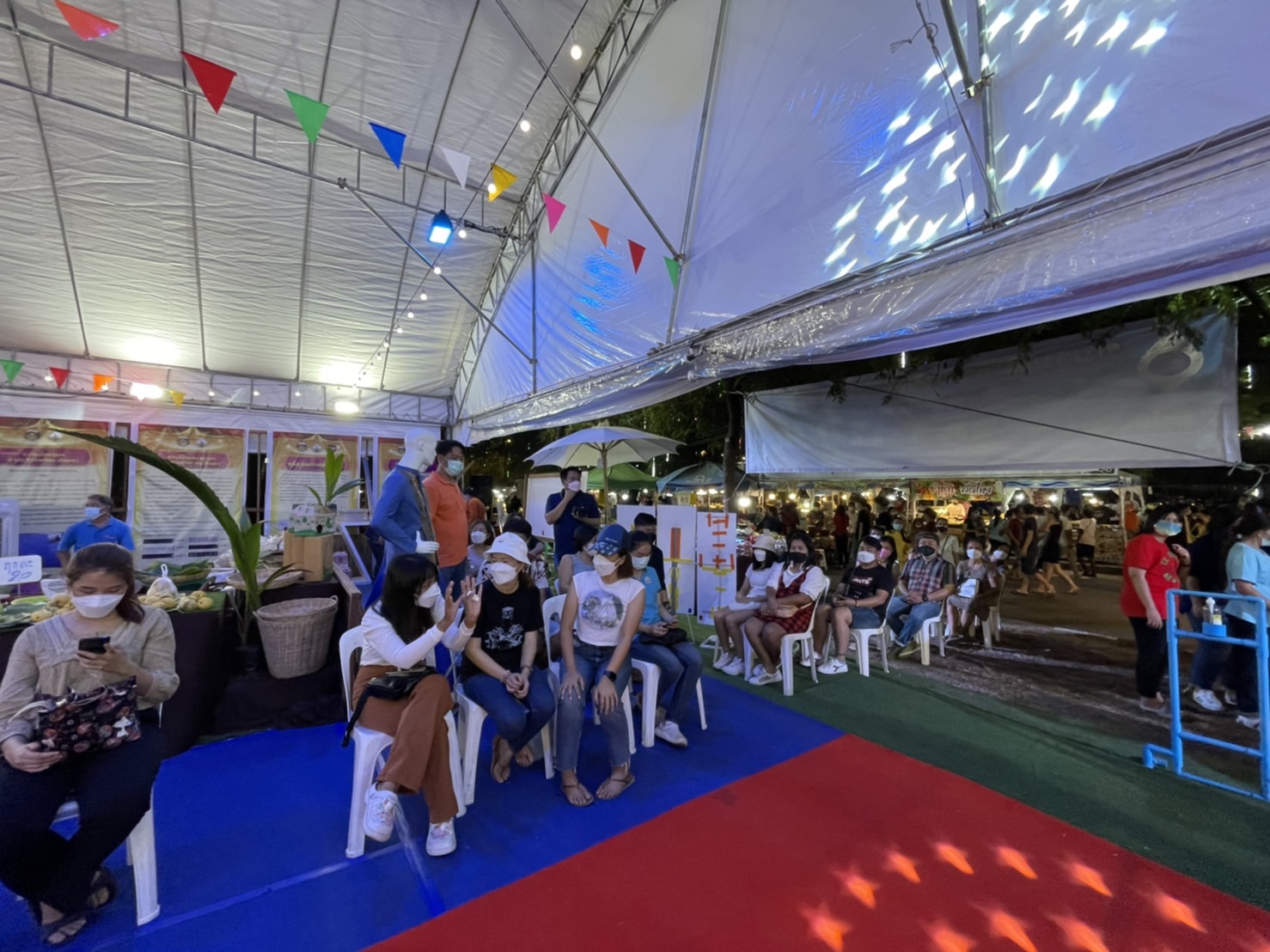 ฉะเชิงเทรา ส่งเสริมและรณรงค์การสวมใส่ผ้าไทย “ผ้าไทย ใส่ให้สนุก” ??