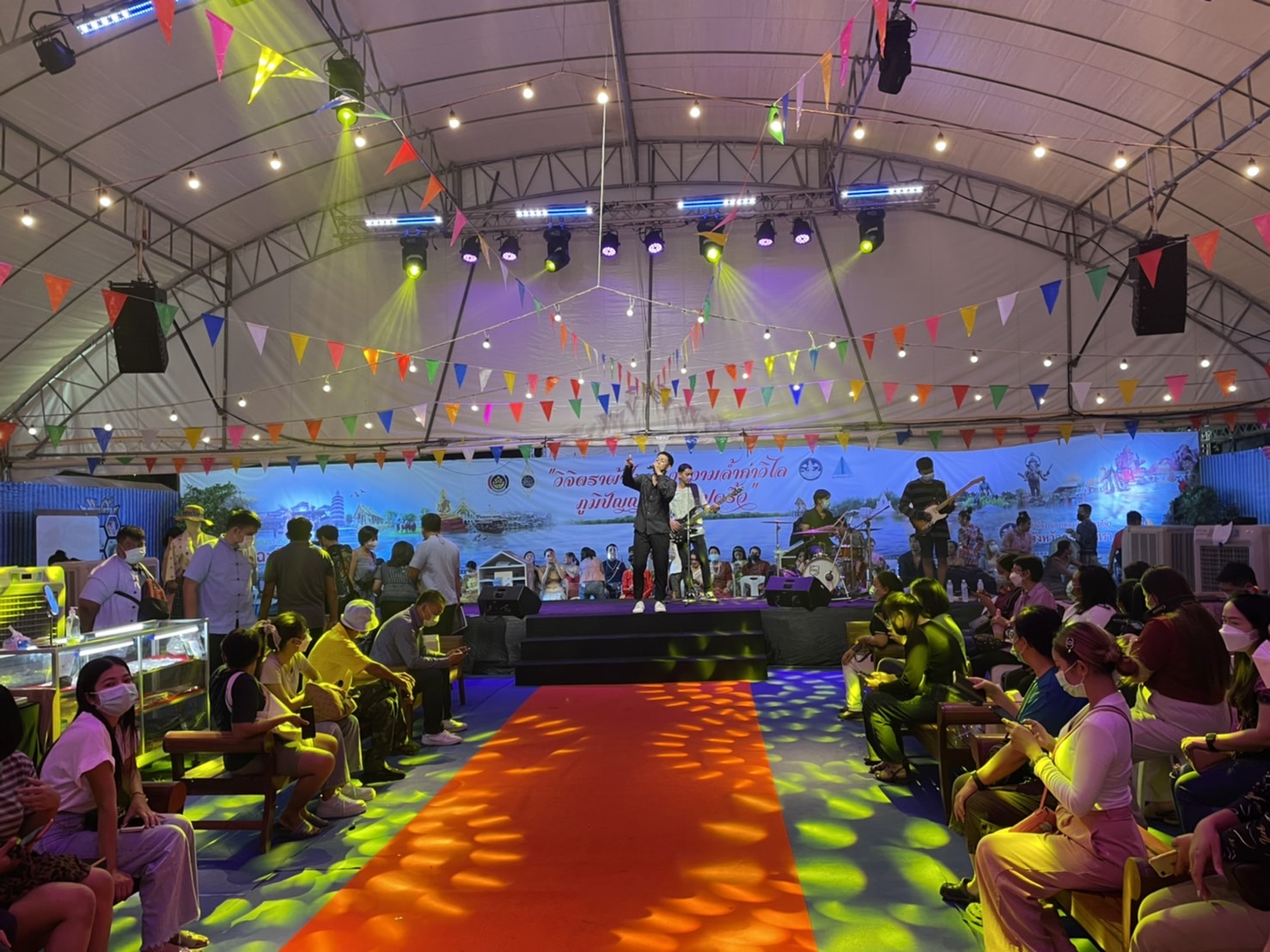 ฉะเชิงเทรา ส่งเสริมและรณรงค์การสวมใส่ผ้าไทย “ผ้าไทย ใส่ให้สนุก” ??