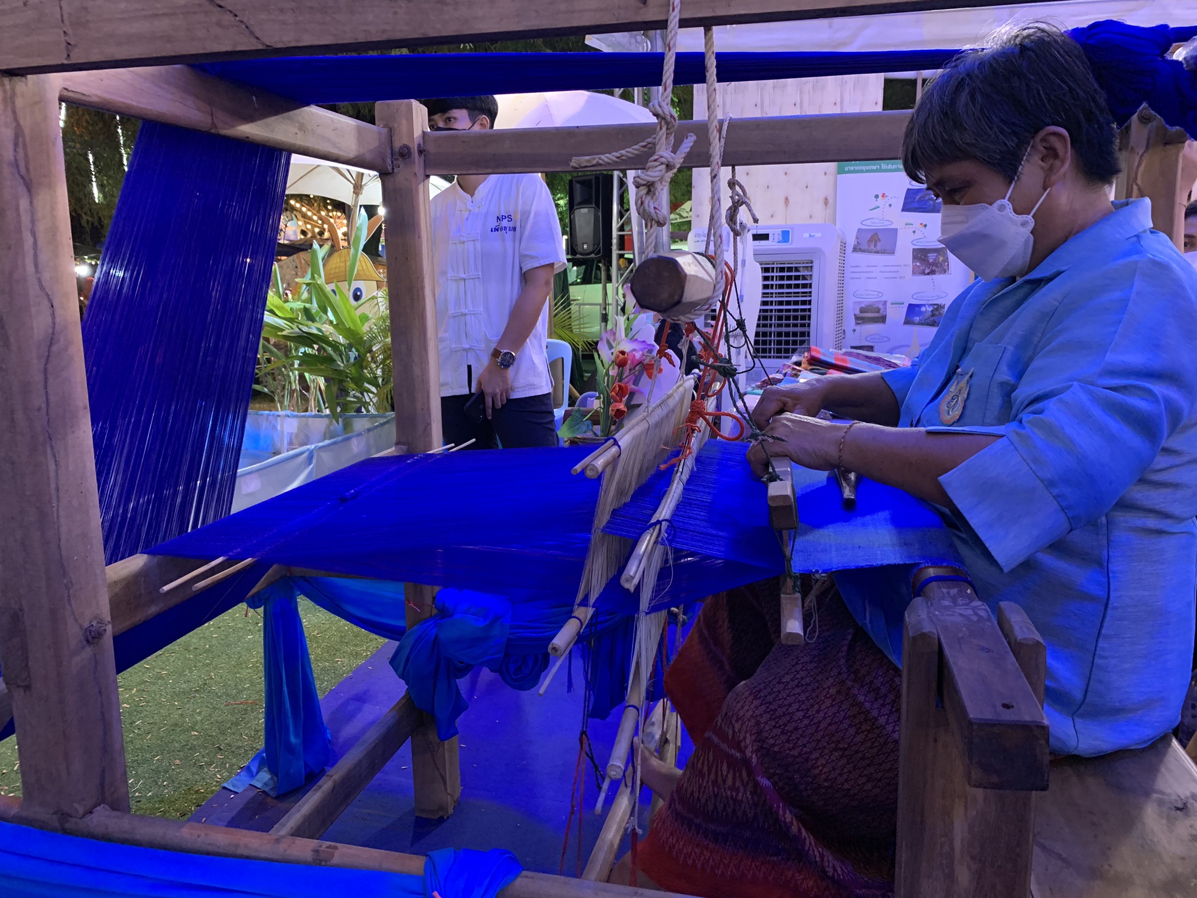 ?จังหวัดฉะเชิงเทรา ส่งเสริมและรณรงค์การสวมใส่ผ้าไทย “ผ้าไทย ใส่ให้สนุก” ??