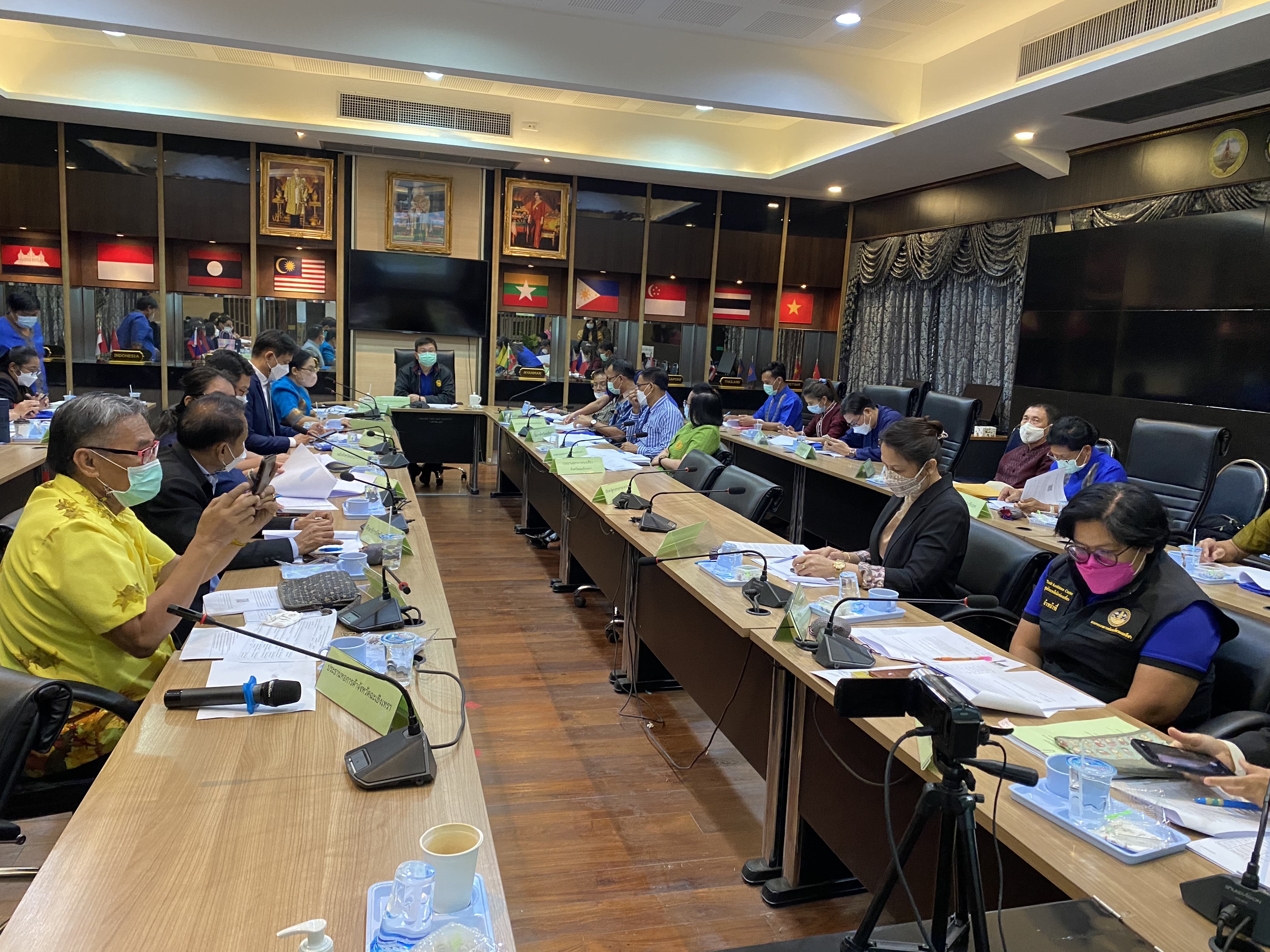 ???พช.ฉะเชิงเทรา ประชุมคณะกรรมการประสานและขับเคลื่อนนโยบายสานพลังประชารัฐ ประจำจังหวัดฉะเชิงเทรา