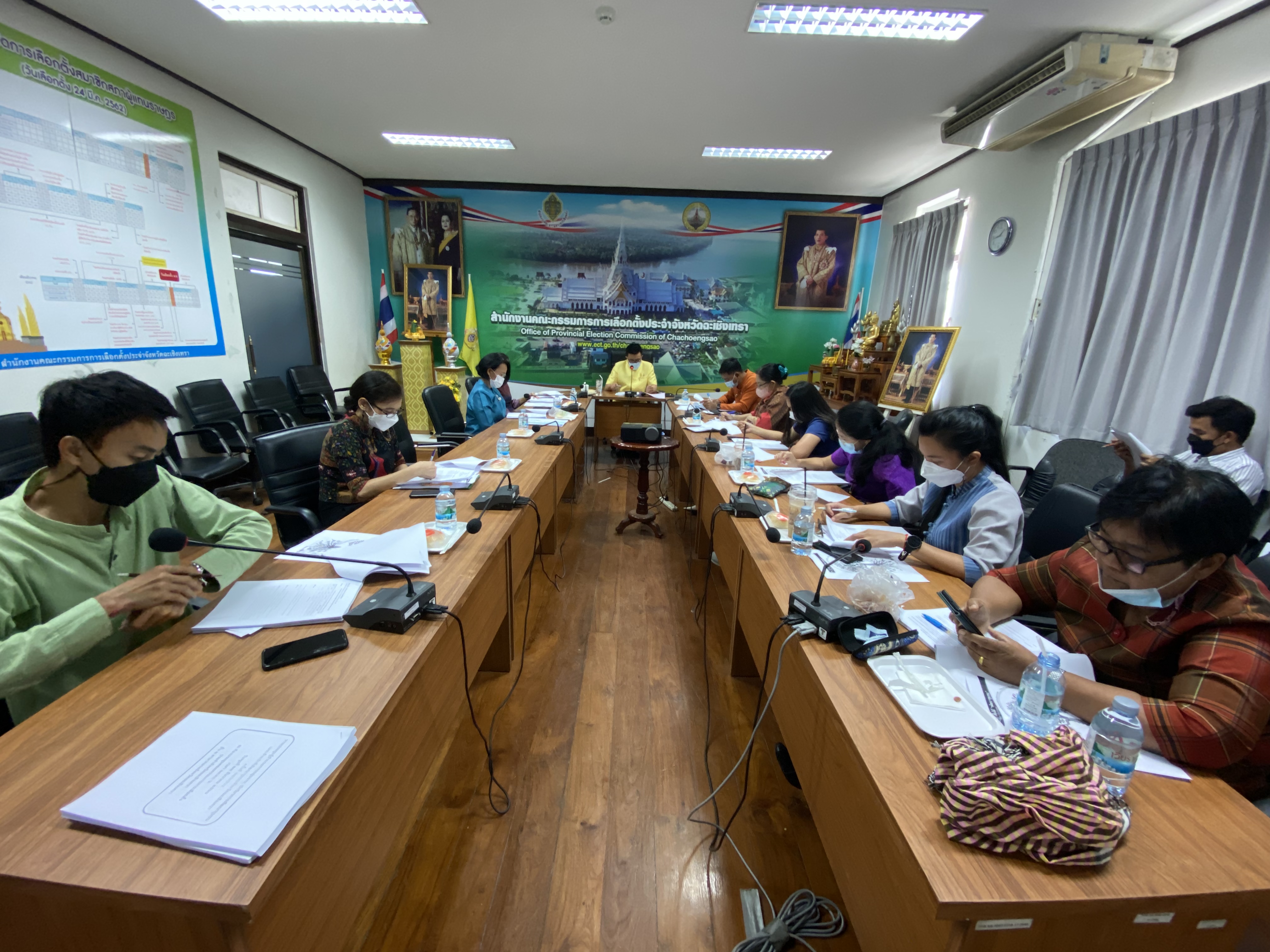 ??พช.ฉะเชิงเทรา ประชุมผู้อำนวยการกลุ่มงาน นักวิชาการพัฒนาชุมชน และเจ้าหน้าที่พัฒนาชุมชนจังหวัดฉะเชิงเทรา ครั้งที่ 12/2564