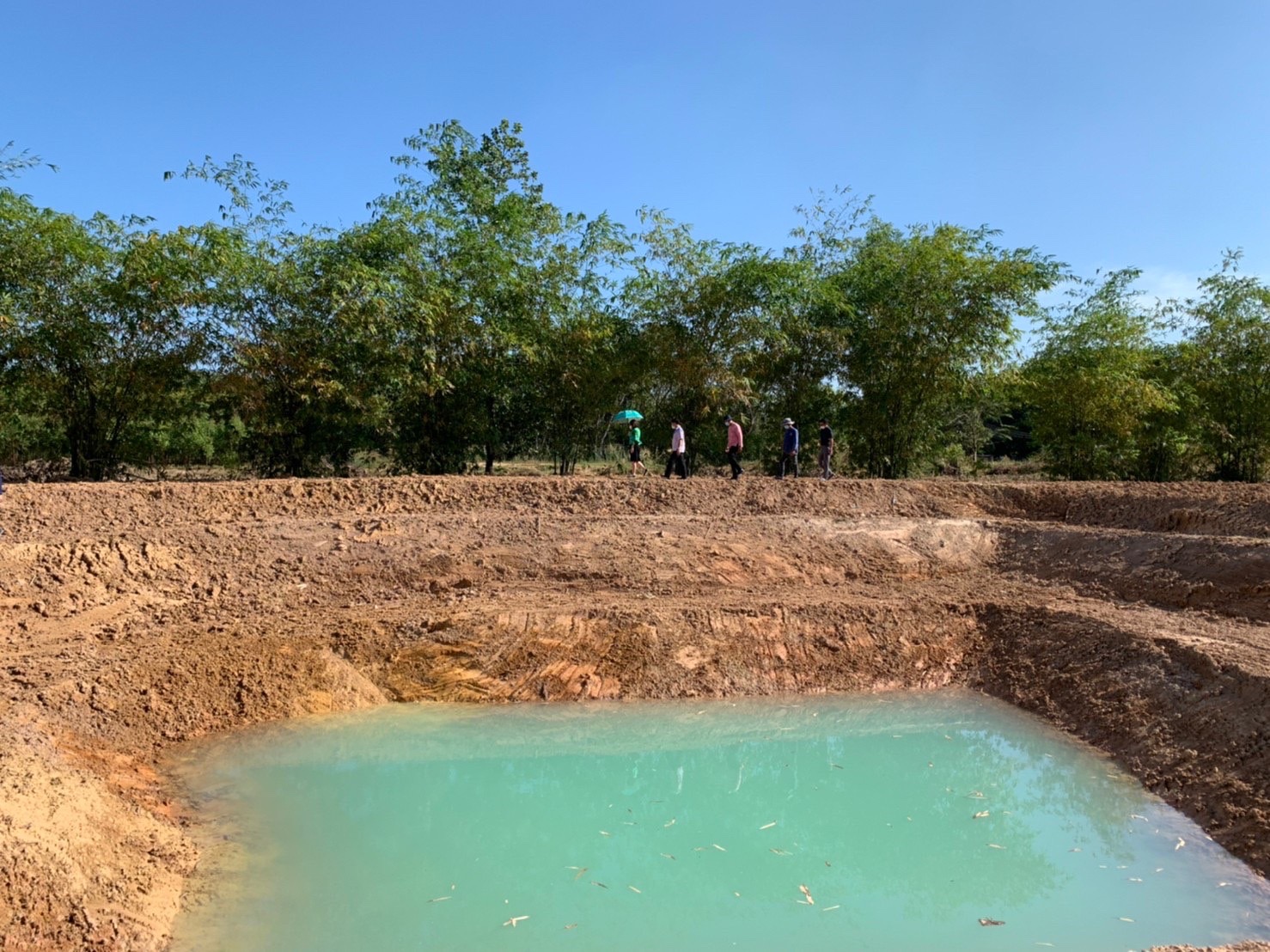 ?? ผู้ตรวจราชการกรมการพัฒนาชุมชนลงพื้นที่ติดตามการดำเนินงานของสำนักงานพัฒนาชุมชนอำเภอสนามชัยเขต