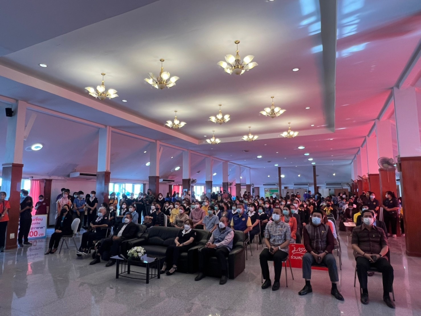 ??พช.ฉะเชิงเทรา ร่วมงาน “วันรวมน้ำใจ สู่กาชาด ประจำปีงบประมาณ 2565”