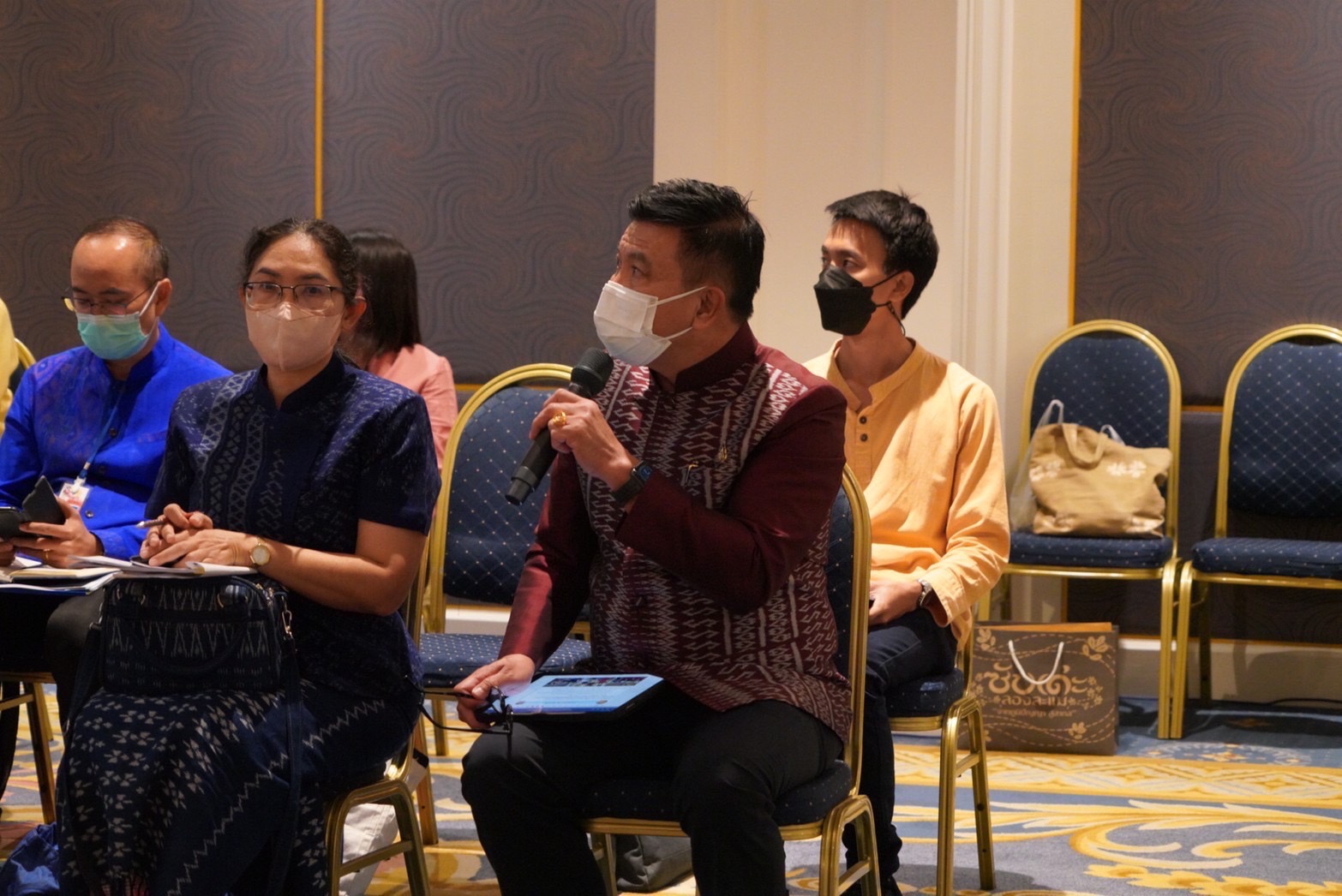 ❤️???พช.ฉะเชิงเทรา ร่วมประชุมคณะกรรมการพัฒนาชุมชนขับเคลื่อนการแก้ไขปัญหาช้างป่า พื้นที่รอยต่อ 5 จังหวัดภาคตะวันออก เรื่องการดำเนินงานและรายงานผลการแก้ไขปัญหาช้างป่า พื้นที่รอยต่อ 5 จังหวัดภาคตะวันออก