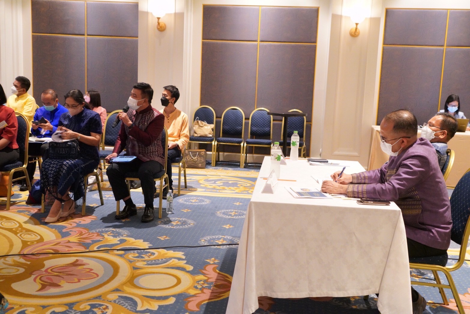 ❤️???พช.ฉะเชิงเทรา ร่วมประชุมคณะกรรมการพัฒนาชุมชนขับเคลื่อนการแก้ไขปัญหาช้างป่า พื้นที่รอยต่อ 5 จังหวัดภาคตะวันออก เรื่องการดำเนินงานและรายงานผลการแก้ไขปัญหาช้างป่า พื้นที่รอยต่อ 5 จังหวัดภาคตะวันออก