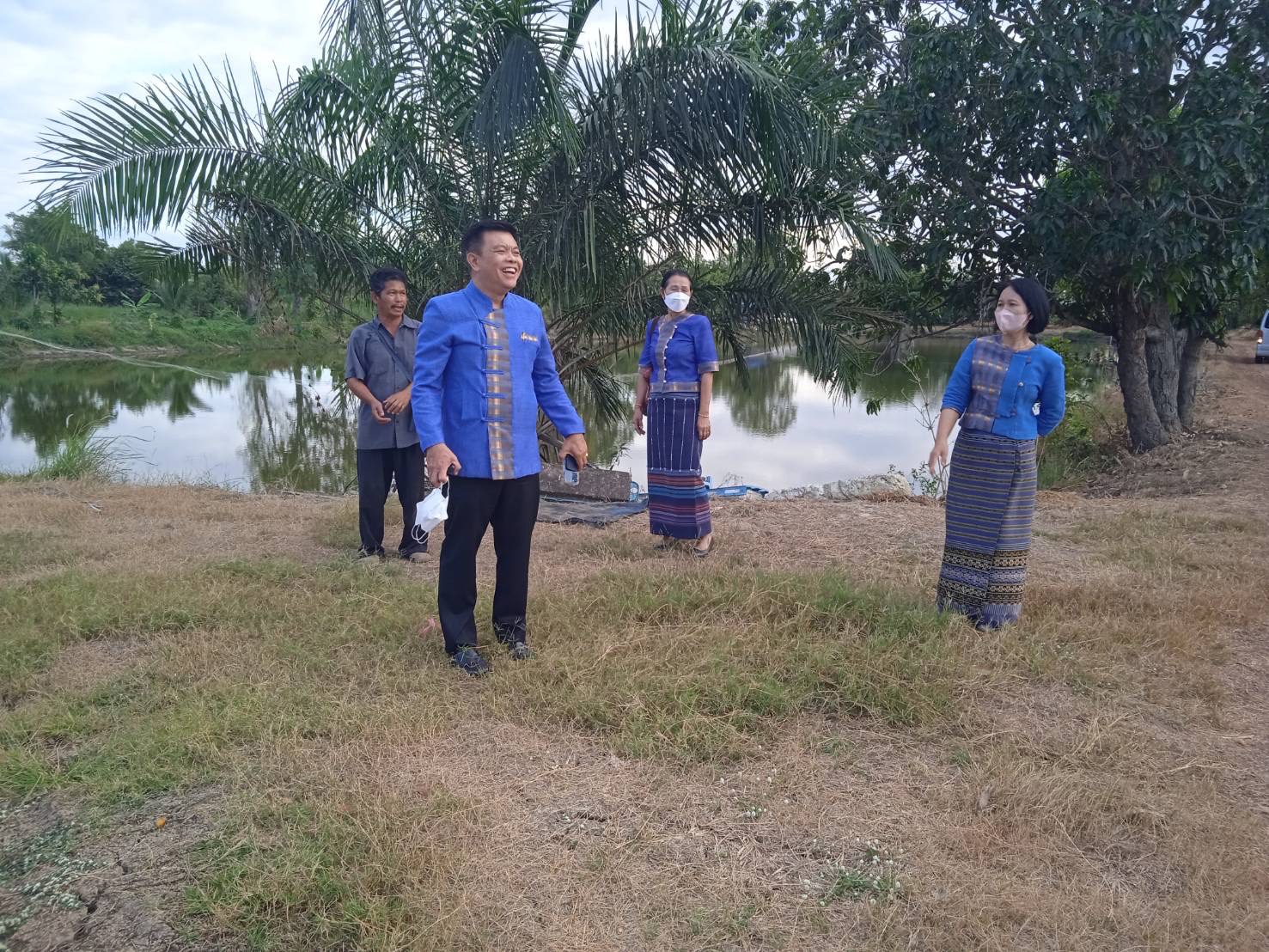 ?? พช.ฉะเชิงเทรา ติดตามความก้าวหน้าโครงการพัฒนาพื้นที่ต้นแบบการพัฒนาคุณภาพชีวิตตามหลักทฤษฎีใหม่ ประยุกต์สู่ “โคก หนอง นา โมเดล”