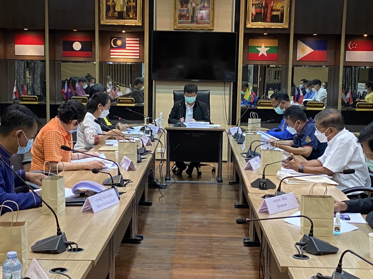 ??พช.ฉะเชิงเทรา ร่วมประชุมคณะกรรมการพนักงานเทศบาล (ก.ท.จ.)