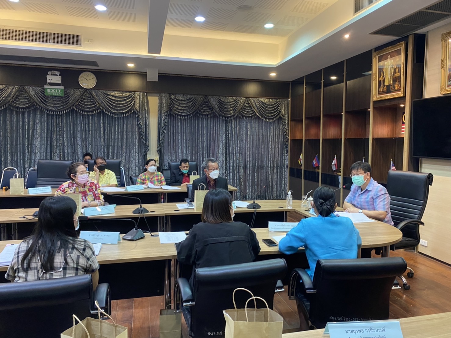 ??พช.ฉะเชิงเทรา ร่วมประชุมคณะอนุกรรมการบริหารกองทุนส่งเสริมการจัดสวัสดิการสังคมจังหวัดฉะเชิงเทรา ครั้งที่ 1/2565