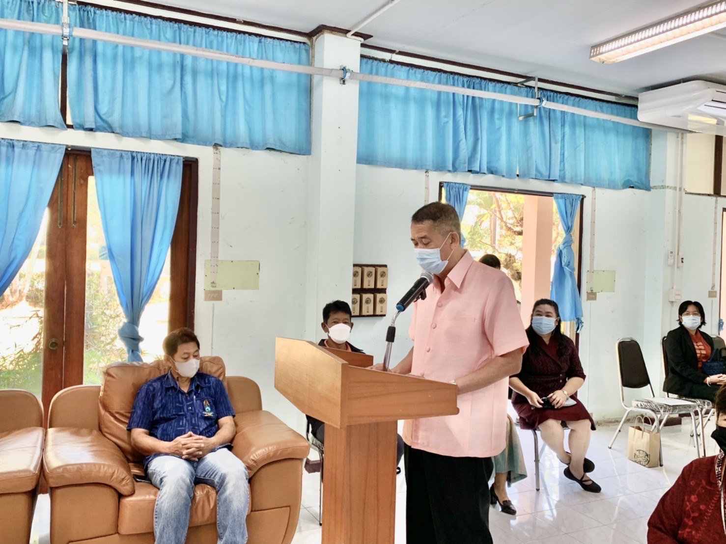 ????‍?พช.ฉะเชิงเทรา ร่วมพิธีเปิดโครงการเสริมสร้างสมรรถนะวิทยากรงานศิลปาชีพตามแนวพระราชดำริ กิจกรรมสนับสนุนวิชาการงานศิลปาชีพตามแนวพระราชดำริ