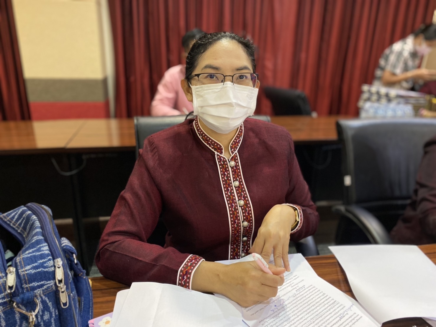 ???‍?‍?‍?พช.ฉะเชิงเทรา ประชุมคณะกรรมการบริหารศูนย์อำนวยการขจัดความยากจนและพัฒนาคนทุกช่วงวัยอย่างยั่งยืนตามหลักปรัชญาของเศรษฐกิจพอเพียงจังหวัดฉะเชิงเทราครั้งที่ 1/2565 และได้บันทึกข้อตกลงความร่วมมือ MOU ระหว่าง 28 หน่วยงาน