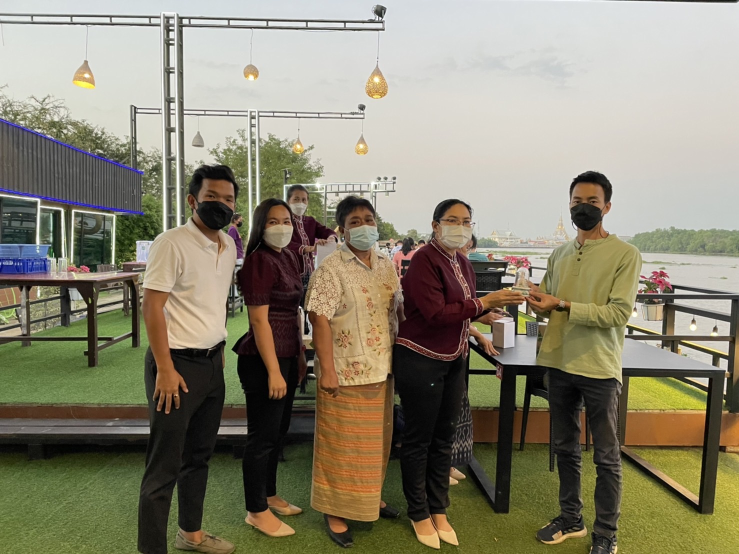 ??พช.ฉะเชิงเทรา ร่วมแสดงความยินดีข้าราชการโยกย้ายไปดำรงตำแหน่งและปฏิบัติหน้าที่ ณ สังกัดใหม่ ตามคำสั่งกรมการพัฒนาชุมชน