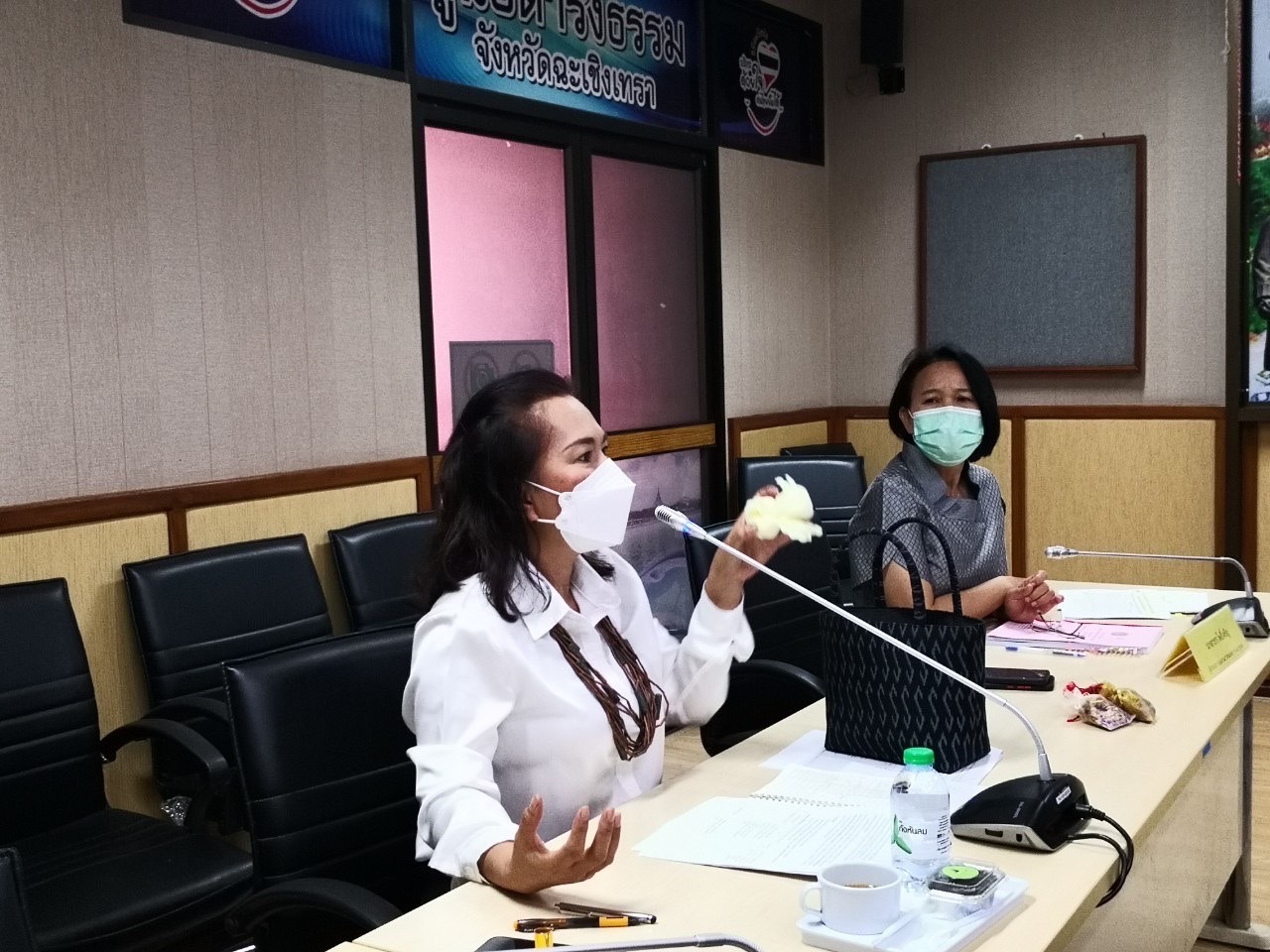 ??‍??พช.ฉะเชิงเทรา ประชุมคณะทำงานขับเคลื่อนกองทุนพัฒนาบทบาทสตรี จังหวัดฉะเชิงเทรา ครั้งที่ 1/2565