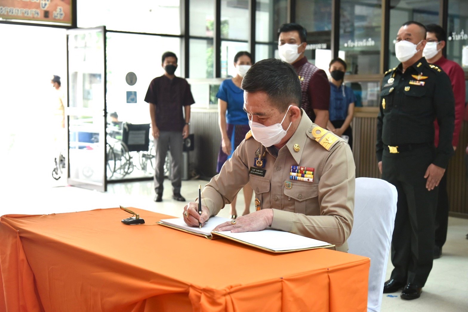 ???พช.ฉะเชิงเทรา ร่วมกิจกรรมเฉลิมพระเกียรติเนื่องในโอกาสวันคล้ายวันประสูติสมเด็จพระเจ้าลูกเธอเจ้าฟ้าสิริวัณณวรี นารีรัตนราชกัญญา