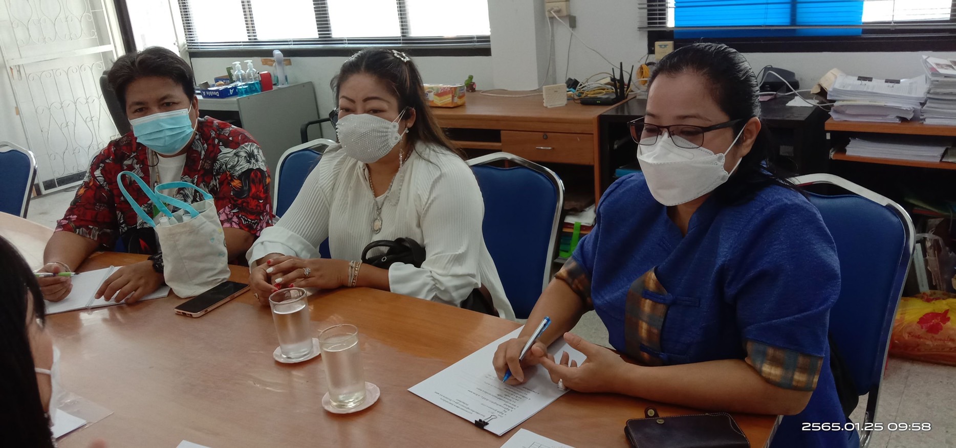 ???สำนักงานพัฒนาชุมชนจังหวัดฉะเชิงเทรา ติดตาม นิเทศการดำเนินงาน โครงการพัฒนาศักยภาพผู้ประกอบการ สู่ยุค 4.0