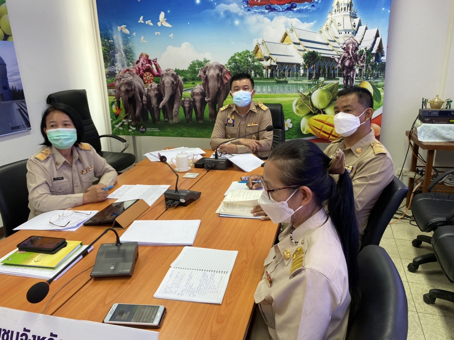 ??พช.ฉะเชิงเทรา ร่วมประชุมกรมการพัฒนาชุมชน ครั้งที่ 1/2565 ผ่านระบบ TV พช.