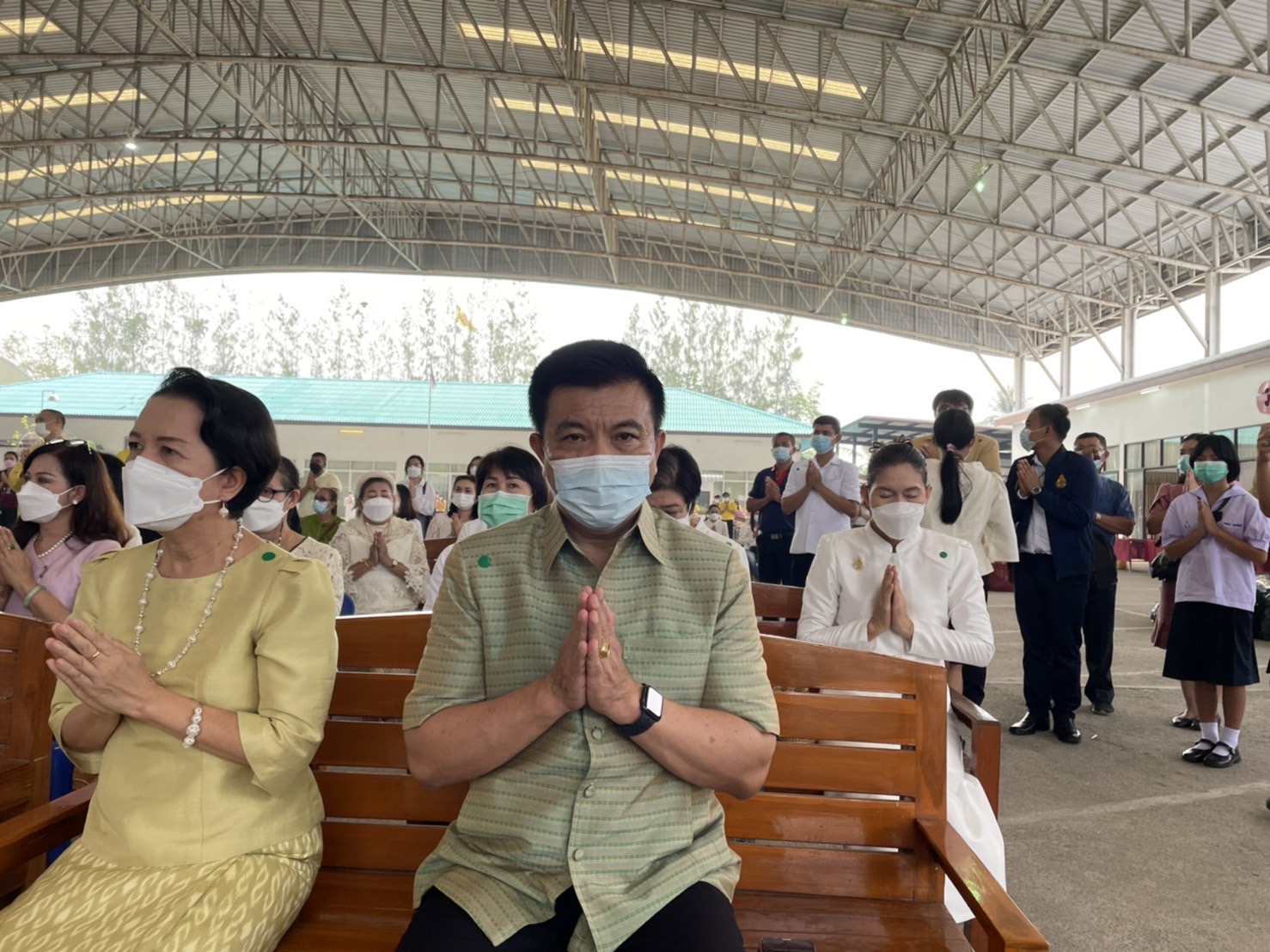 ?? สำนักงานพัฒนาชุมชนจังหวัดฉะเชิงเทราร่วมพิธีทำบุญตักบาตร เนื่องในเทศกาลวันมาฆบูชา ??