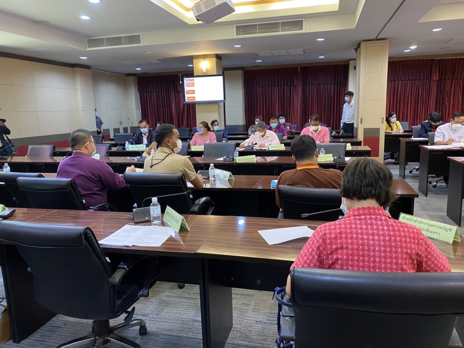 ???พช.ฉะเชิงเทรา ร่วมประชุมคณะกรรมการประสานงานการขับเคลื่อนและขยายผลโครงการอันเนื่องมาจากพระราชดำริและหลักปรัชญาของเศรษฐกิจพอเพียง ครั้งที่ 1/2565