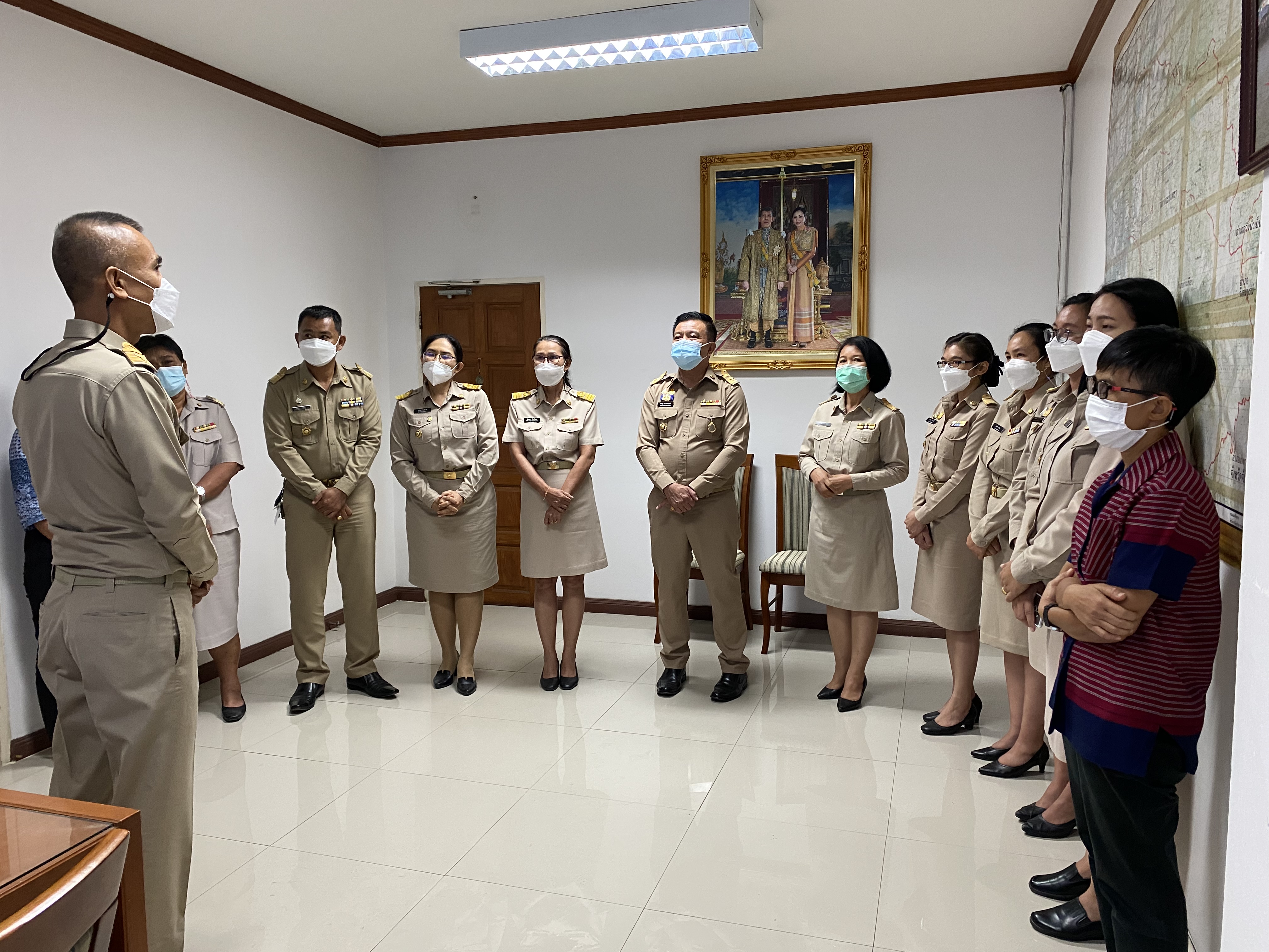 สำนักงานพัฒนาชุมชนร่วมแสดงความยินดี