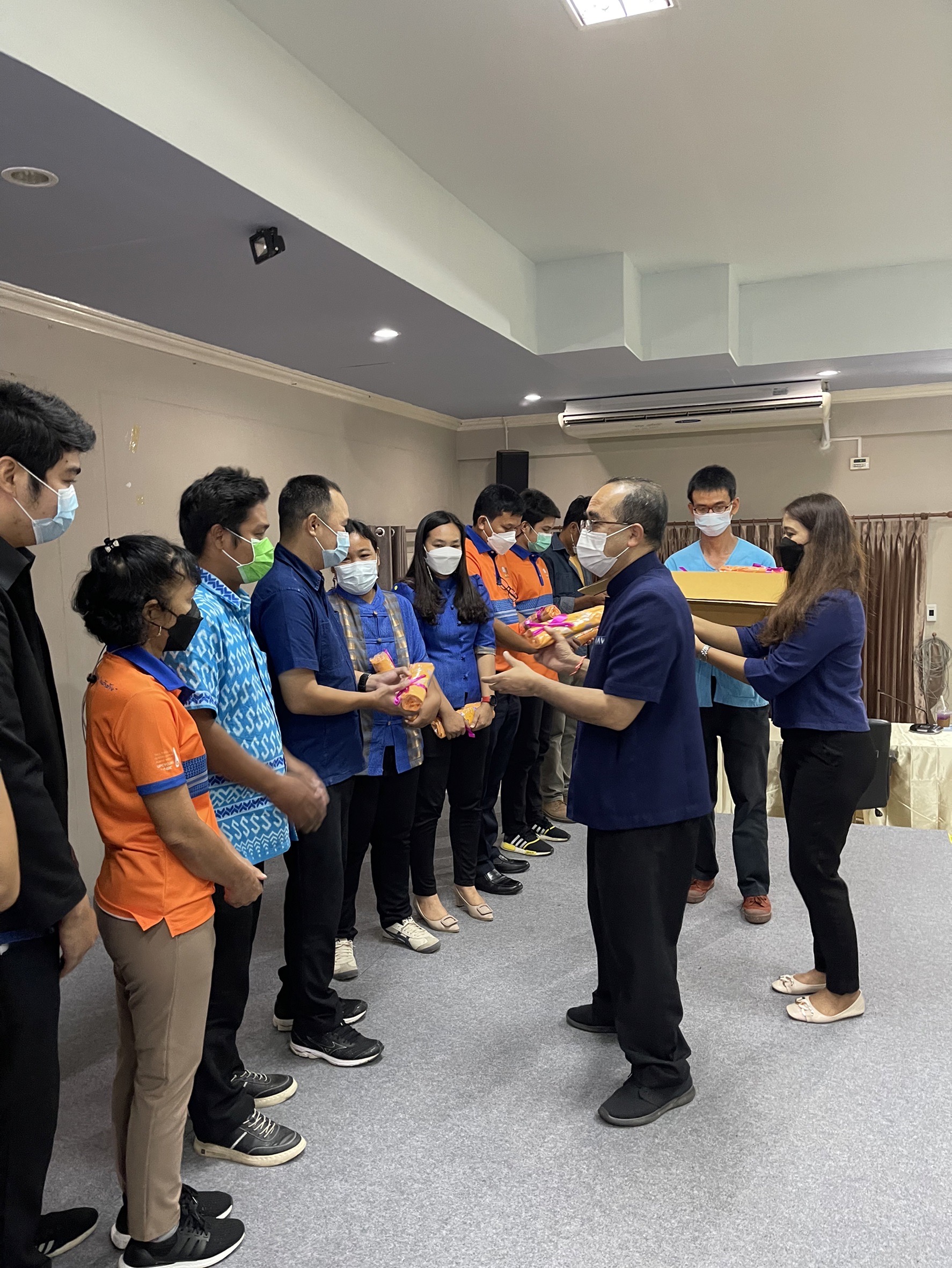 ???สพจ .ฉะเชิงเทรา ร่วมประชุมเชิงปฏิบัติการพัฒนาศักยภาพเจ้าหน้าที่กรมการพัฒนาชุมชน