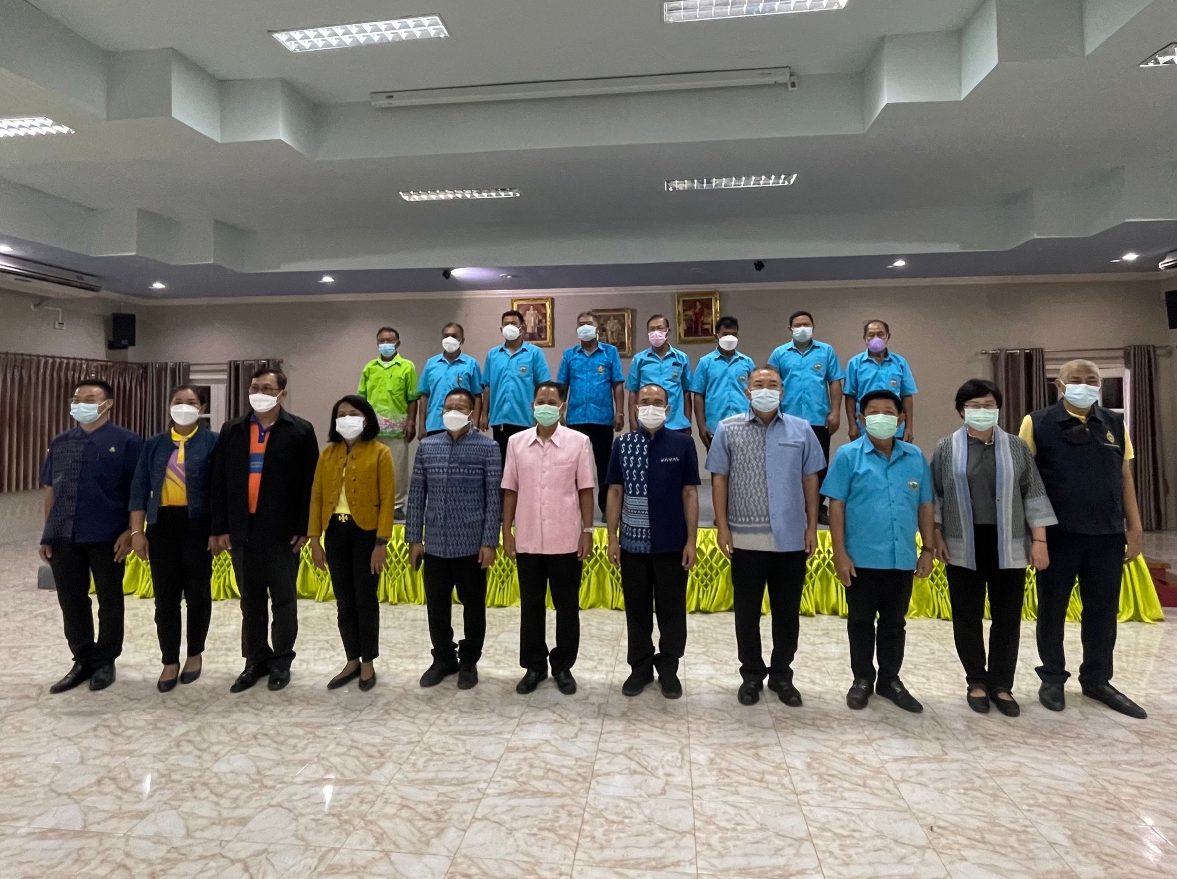 ???สพจ .ฉะเชิงเทรา ร่วมประชุมเชิงปฏิบัติการพัฒนาศักยภาพเจ้าหน้าที่กรมการพัฒนาชุมชน