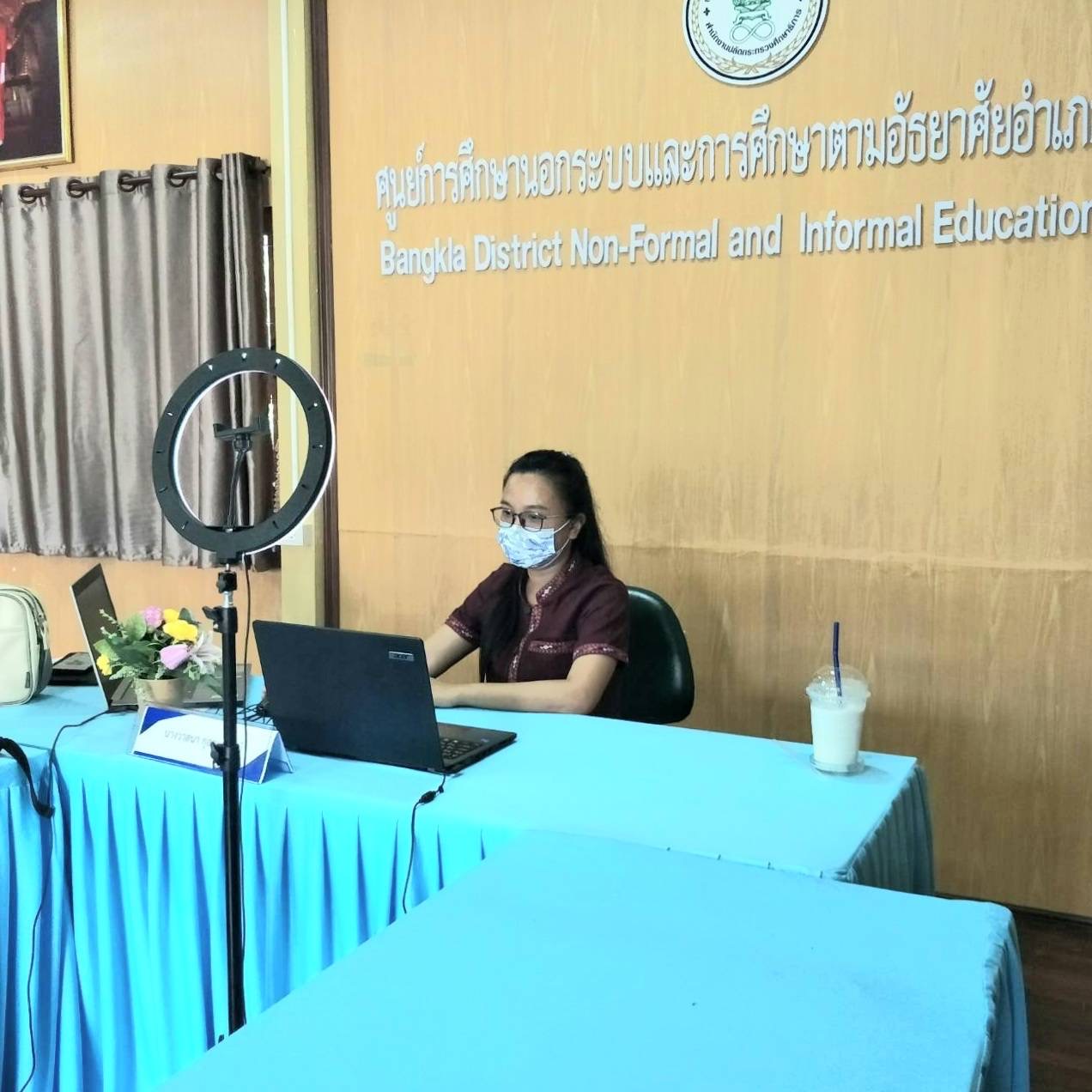 ?พช.จังหวัดฉะเชิงเทรา?บรรยายให้ความรู้ตามโครงการส่งเสริมการเรียนรู้ โคก หนอง นา โมเดล