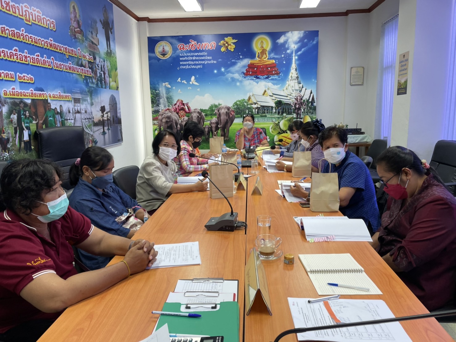 ??‍??พช.ฉะเชิงเทรา ประชุมคณะทำงานขับเคลื่อนกองทุนพัฒนาบทบาทสตรี จังหวัดฉะเชิงเทรา ครั้งที่ 2/2565