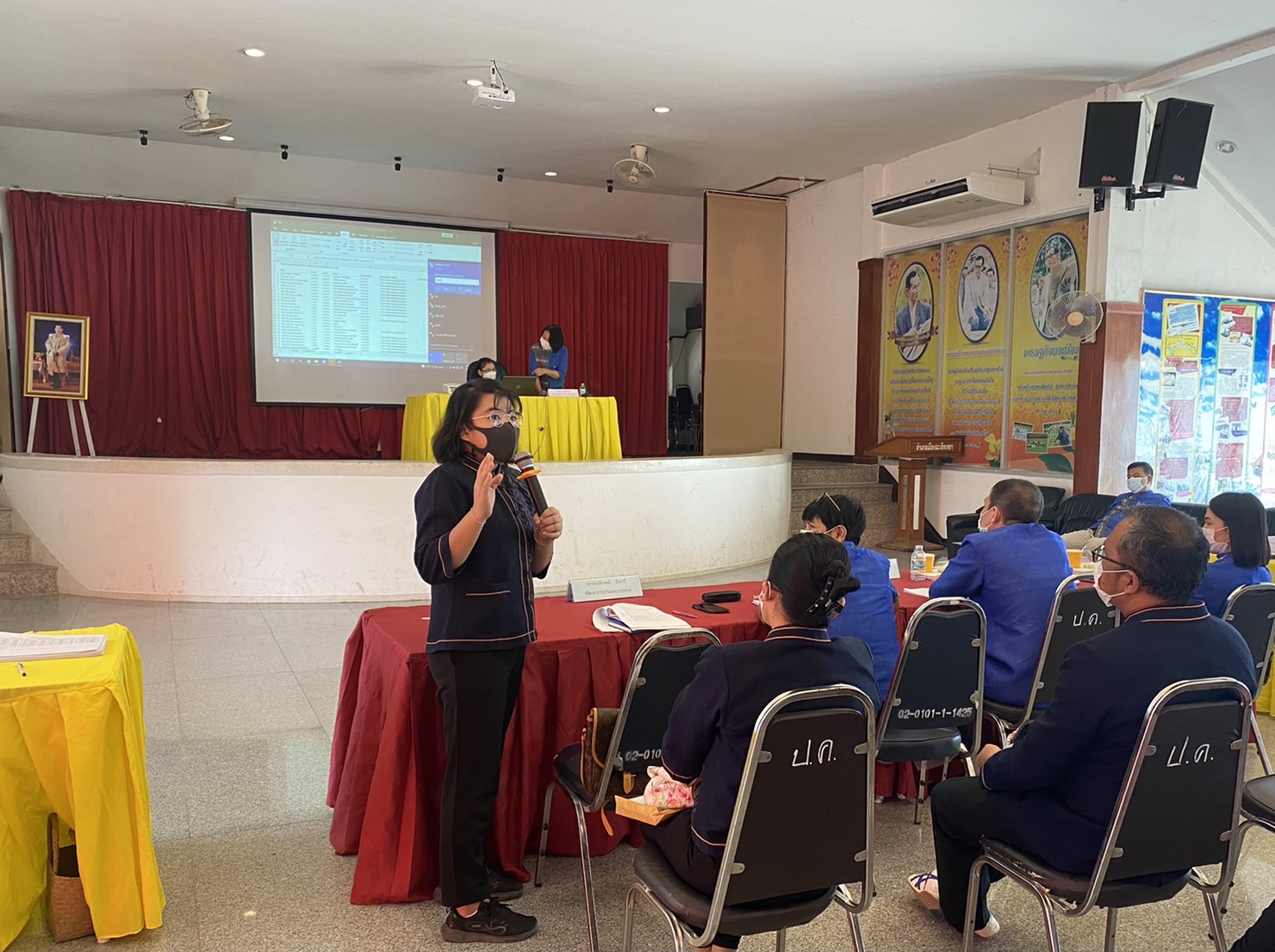 ??✈️พช.ฉะเชิงเทรา ประชุมขับเคลื่อนการดำเนินงานกลุ่มอำเภอ (กลุ่มสวรรณภูมิ) การนิเทศ ติดตาม ส่งเสริม และสนับสนุนการดำเนินงานพัฒนาชุมชนจังหวัดฉะเชิงเทรา ประจำปีงบประมาณ พ.ศ.2565 พร้อมลงนามบันทึกข้อตกลงการดำเนินงานตัวชี้วัดและค่าเป้าหมายการประเมินผลการปฏิบัติราชการ