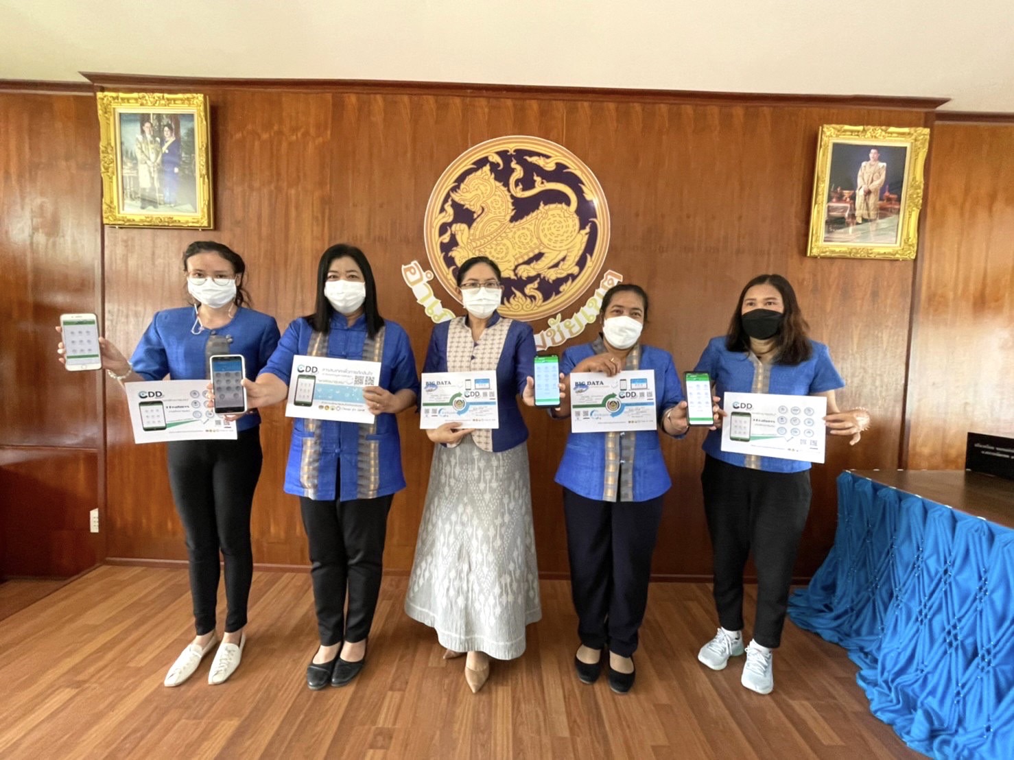 ??✈️พช.ฉะเชิงเทรา ประชุมขับเคลื่อนการดำเนินงานกลุ่มอำเภอ (กลุ่มอ่างฤาไน) การนิเทศ ติดตาม ส่งเสริม และสนับสนุนการดำเนินงานพัฒนาชุมชนจังหวัดฉะเชิงเทรา ประจำปีงบประมาณ พ.ศ.2565 พร้อมลงนามบันทึกข้อตกลงการดำเนินงานตัวชี้วัดและค่าเป้าหมายการประเมินผลการปฏิบัติราชการ