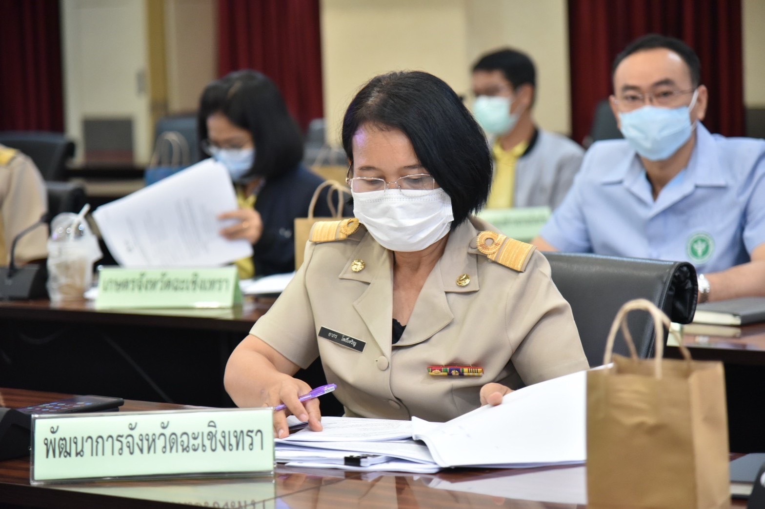 ??พช.ฉะเชิงเทรา ร่วมประชุมการขับเคลื่อนการพัฒนารูปแบบการเพิ่มประสิทธิภาพการบริหารราชการในจังหวัดให้มีการทำงานที่มีผลสัมฤทธิ์สูง ประจำปีงบประมาณ พ.ศ.2565