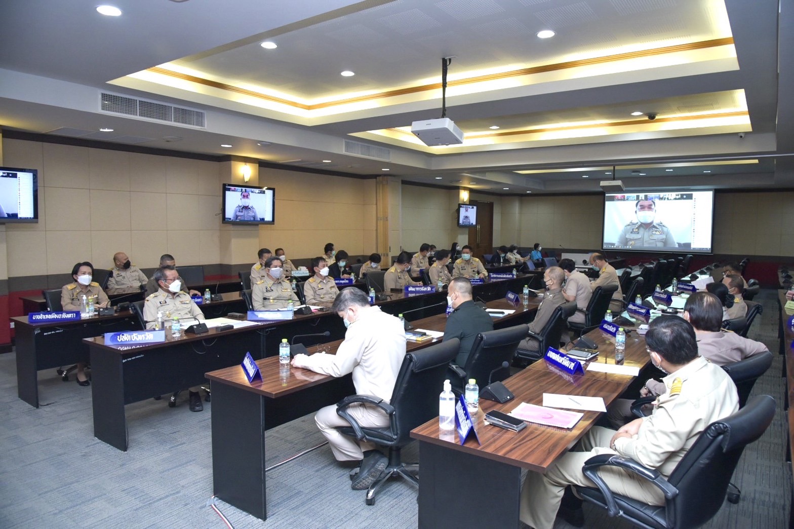 ???พช.ฉะเชิงเทรา ร่วมประชุมหัวหน้าส่วนราชการจังหวัดฉะเชิงเทรา ครั้งที่ 2 ประจำเดือนกุมภาพันธ์ 2565